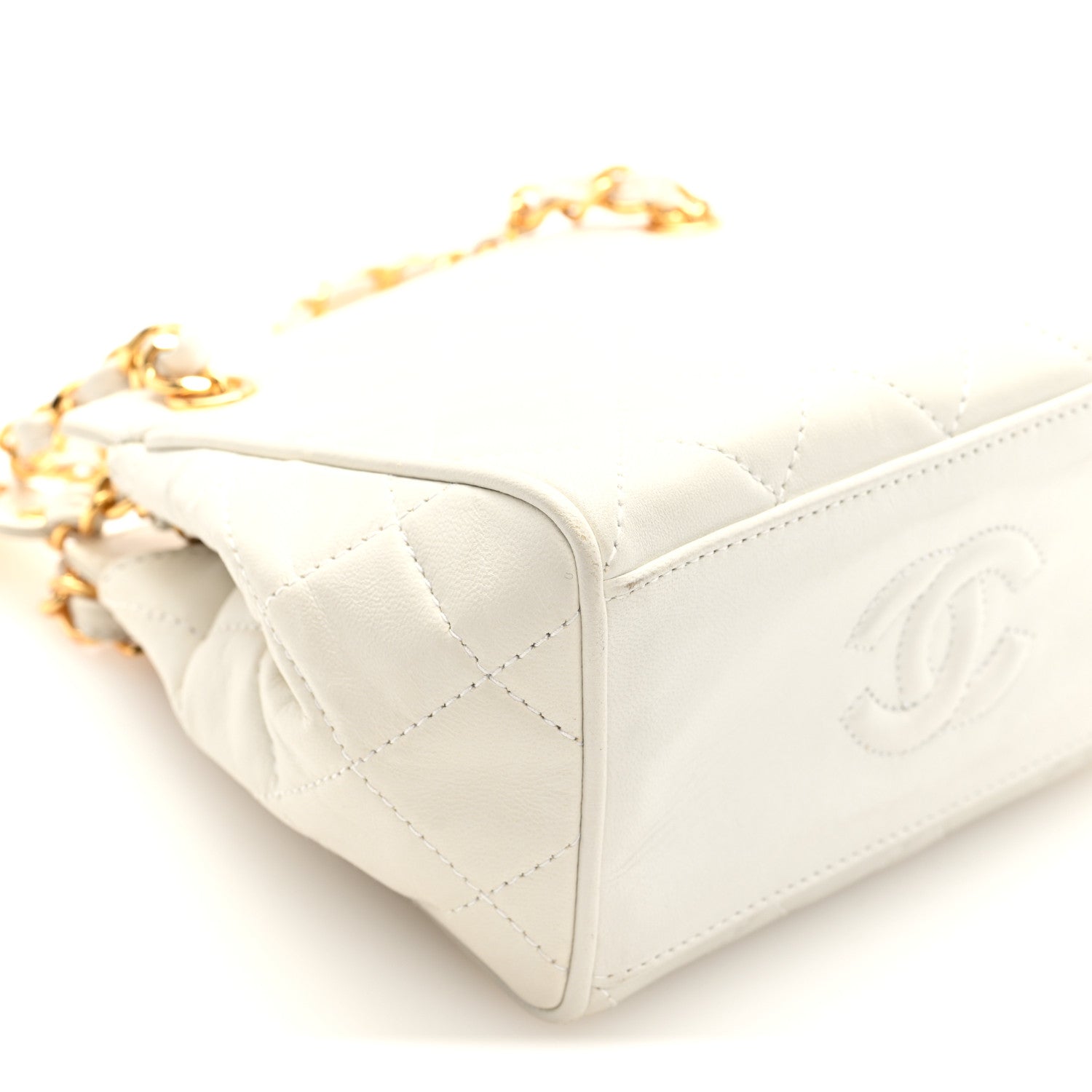 Chanel Lambskin Quilted Shoulder Bag White