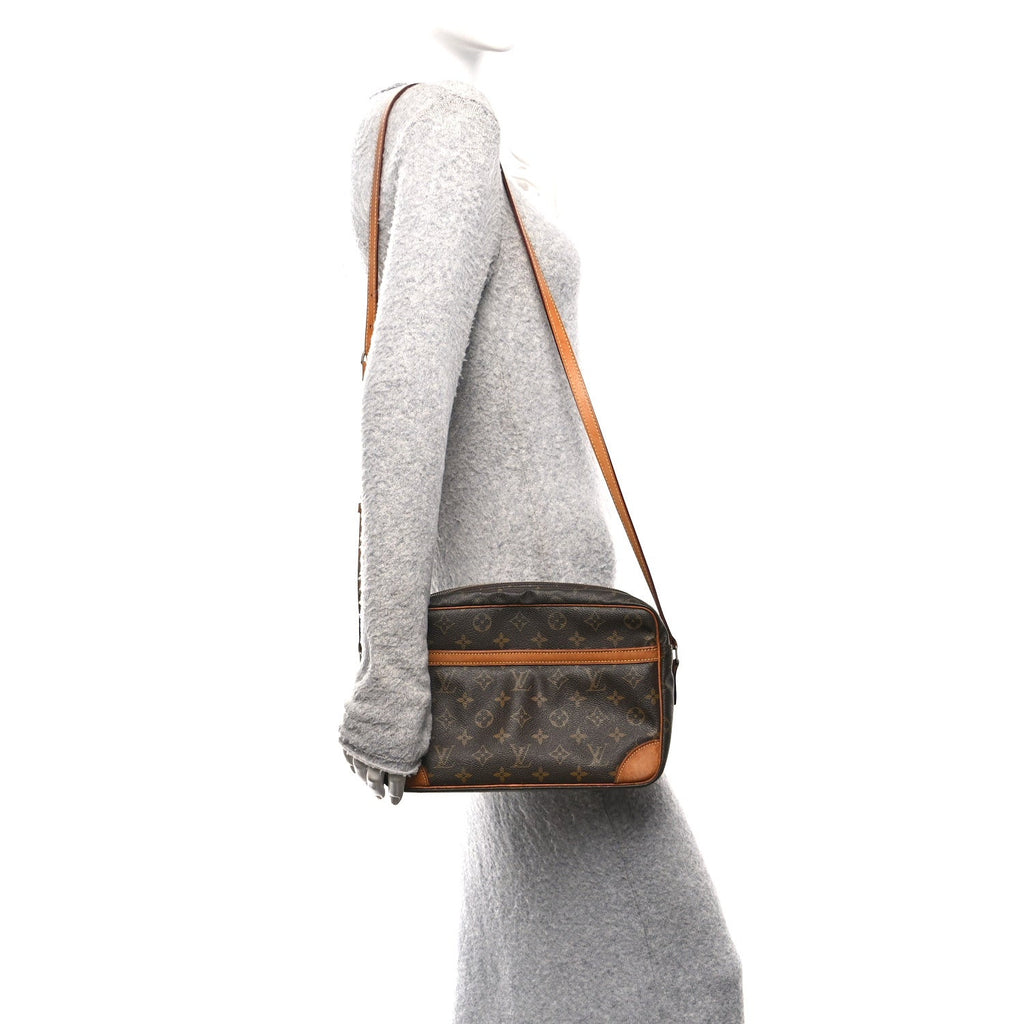Louis Vuitton Monogram Trocadero 30
