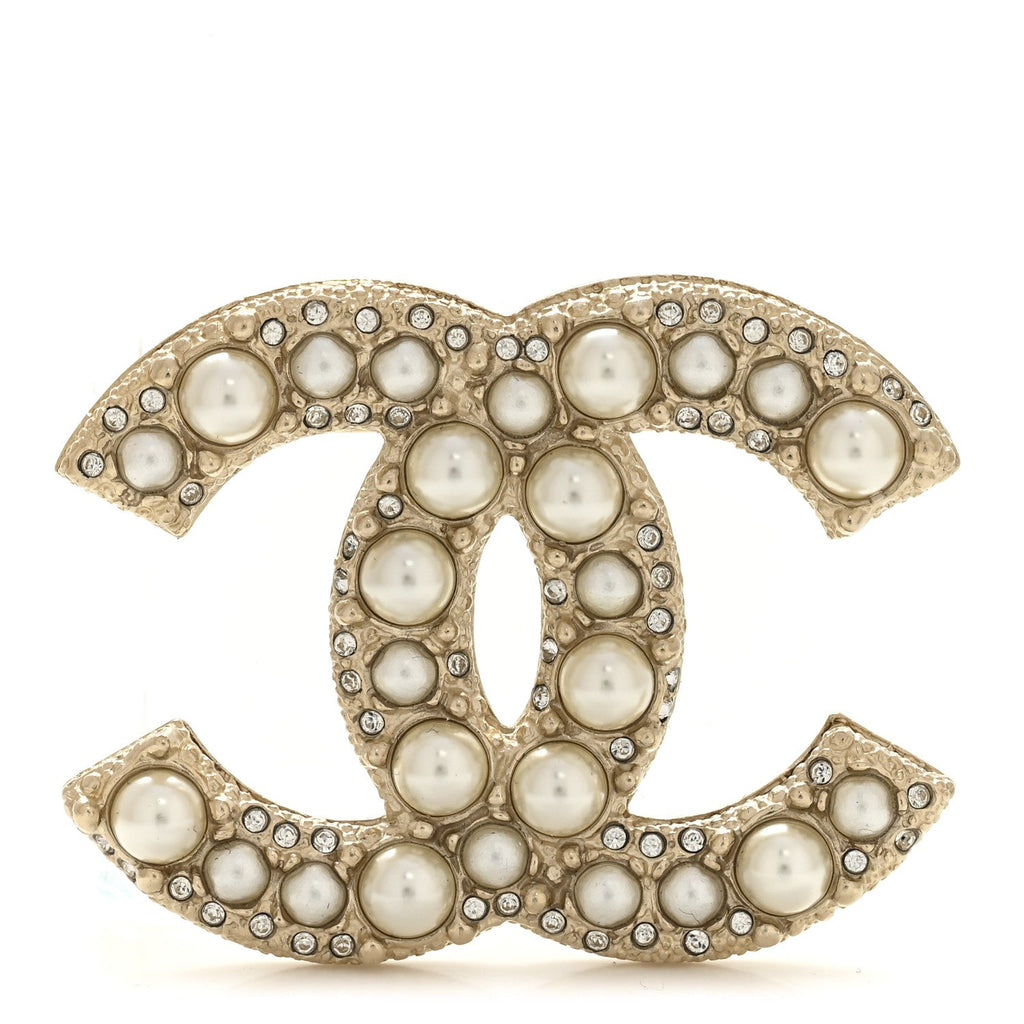 Metal Crystal Graduated Pearl CC Brooch Gold
