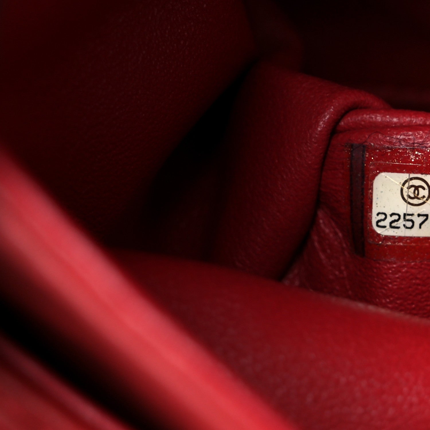 Iridescent Calfskin Quilted 2.55 Reissue 226 Flap Red