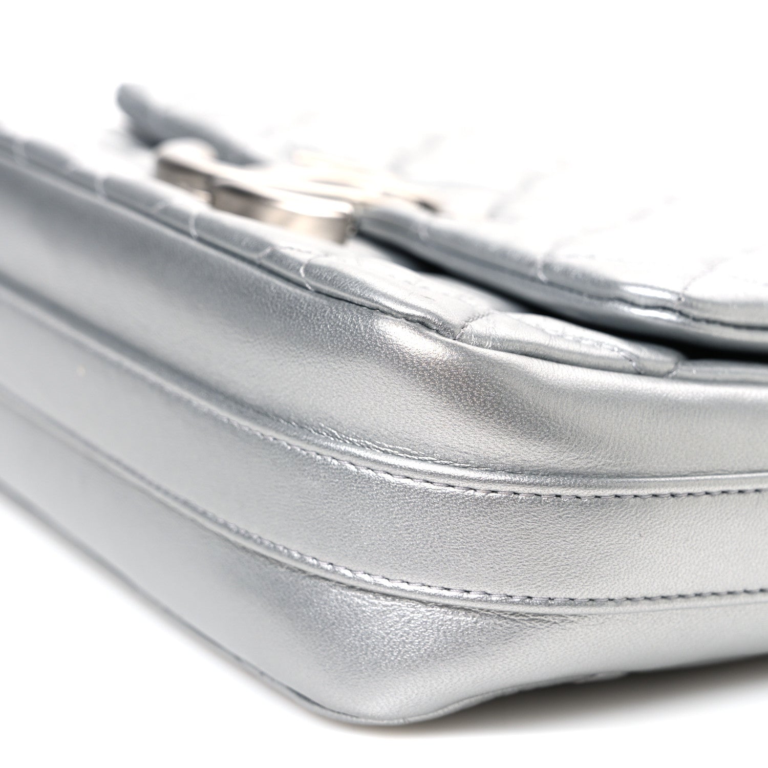 Chanel Metallic Lambskin Quilted Mini Maxi CC Flap Argent