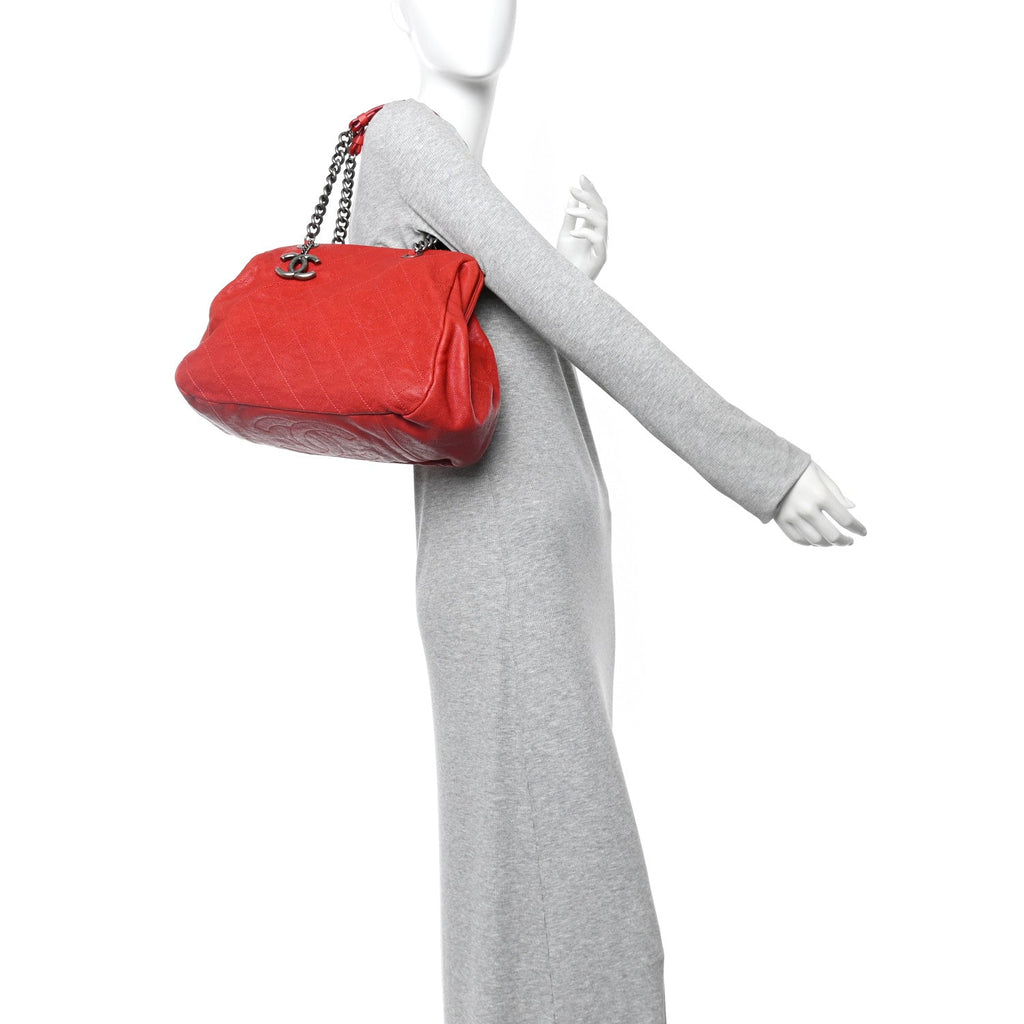 Chanel Caviar Quilted Frame CC Shopping Tote Red