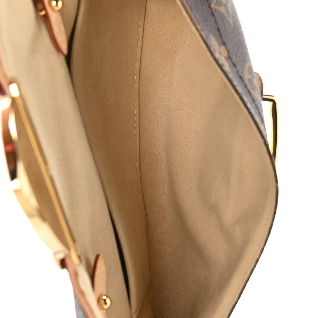 Louis Vuitton Monogram Beverly Clutch