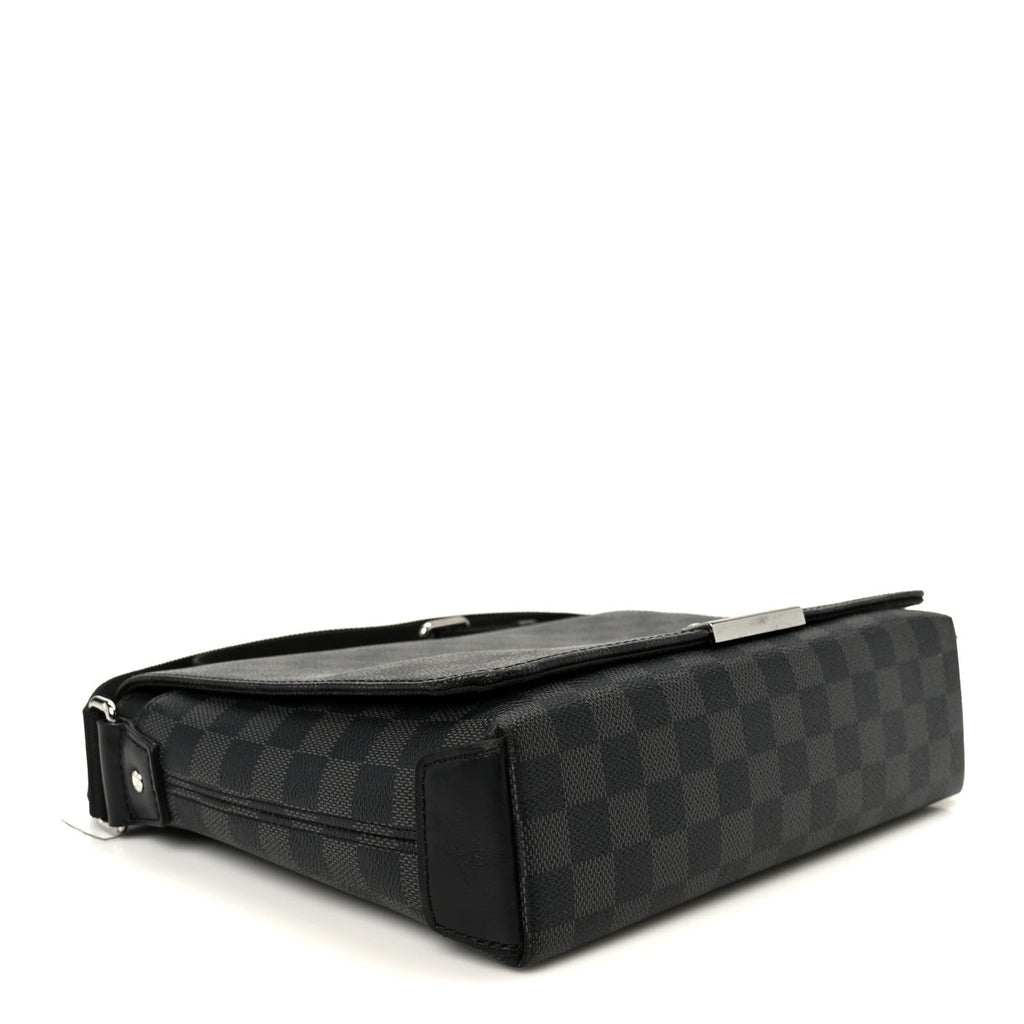 Louis Vuitton Damier Graphite District PM