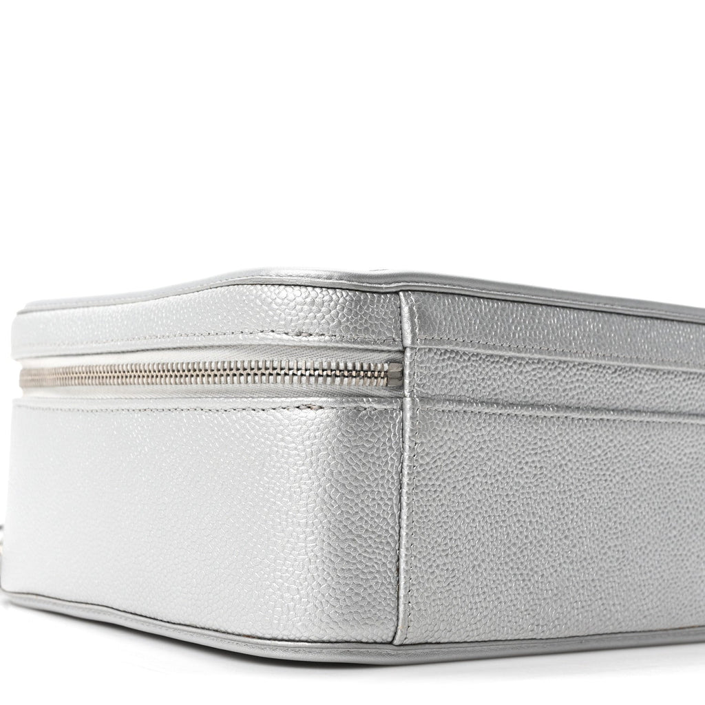 Chanel Metallic Caviar Quilted Large CC Filigree Vanity Case Silver