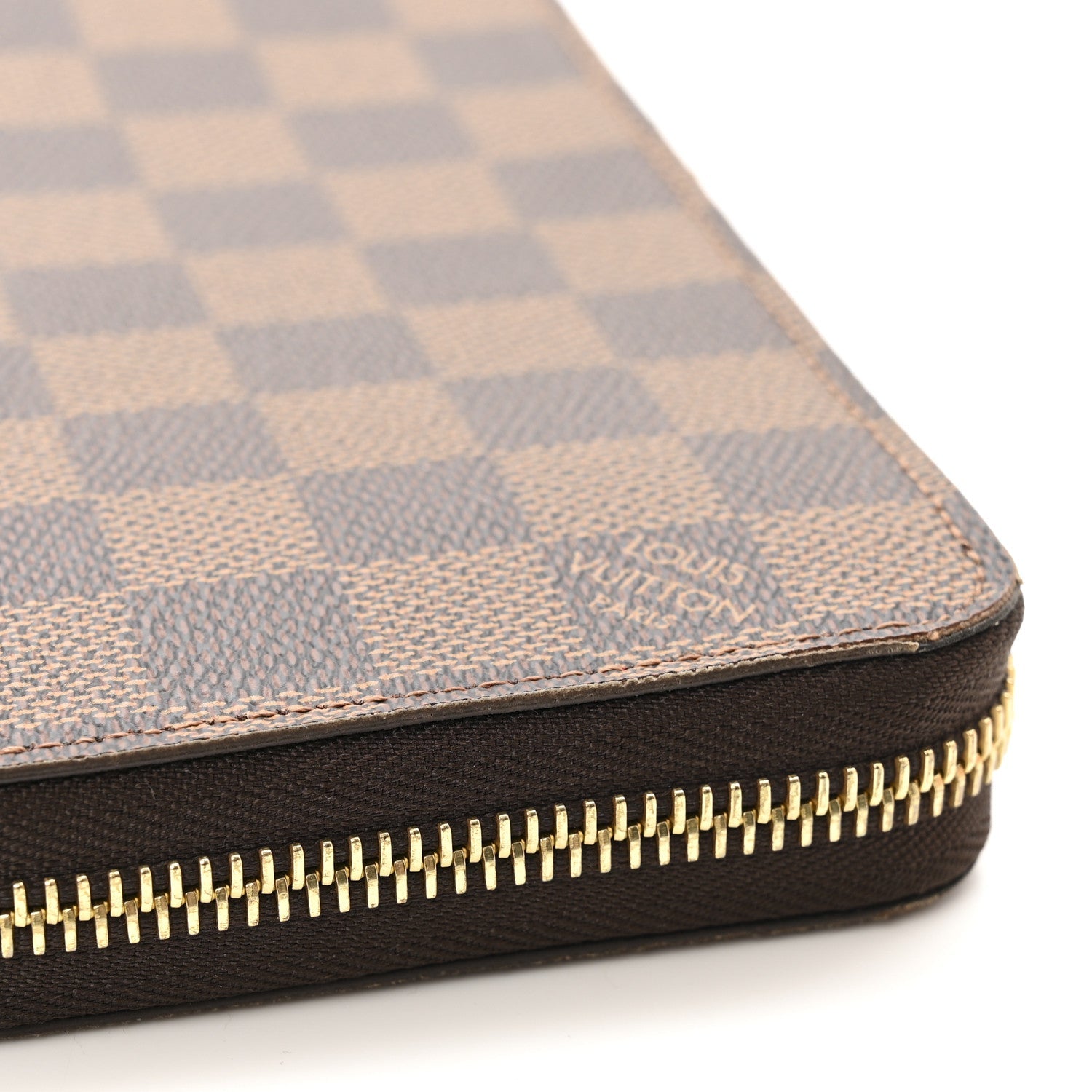Louis Vuitton Damier Ebene Zippy Wallet