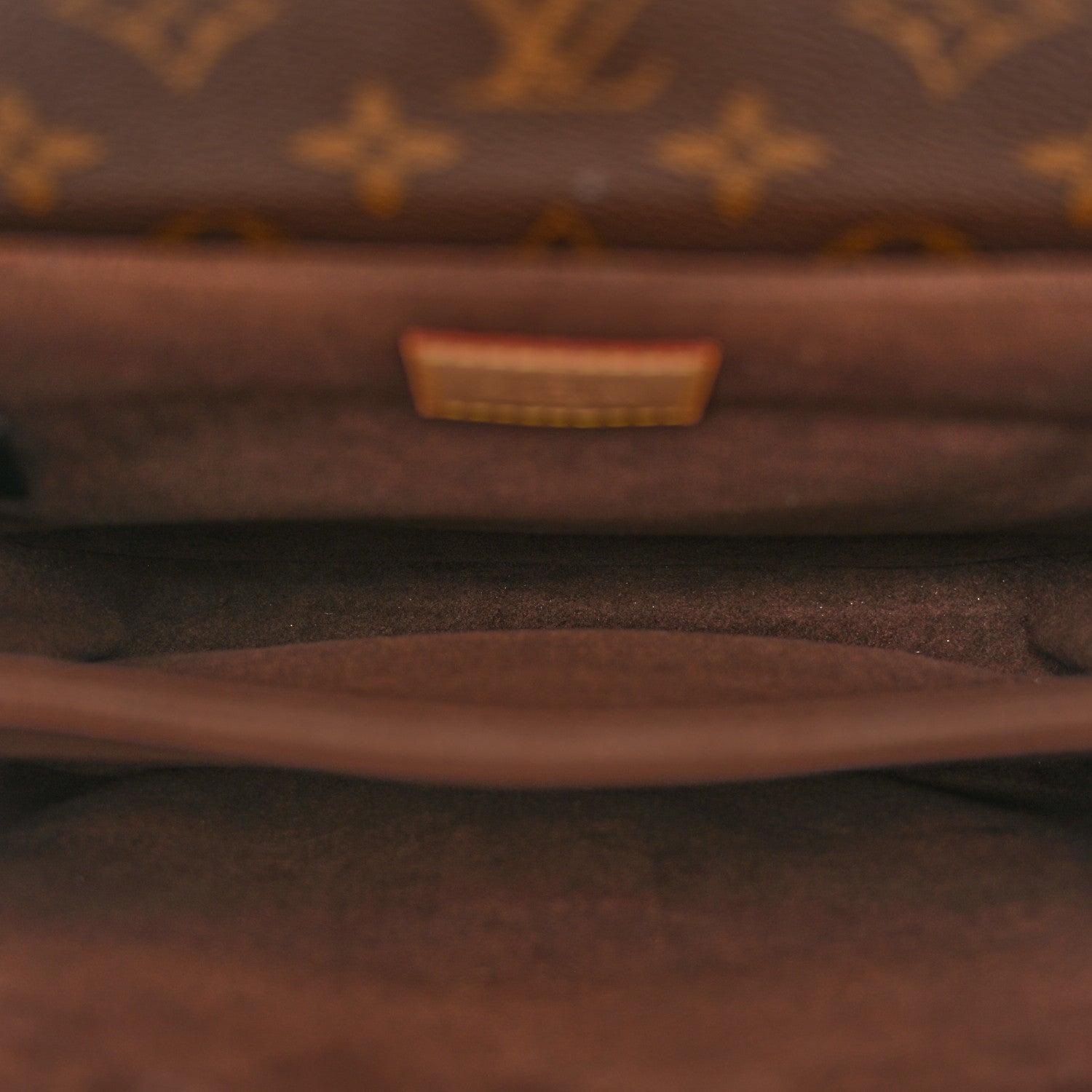 Louis Vuitton Monogram Pochette Metis
