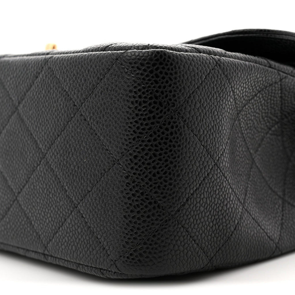 Chanel Caviar Quilted Jumbo Double Flap Black