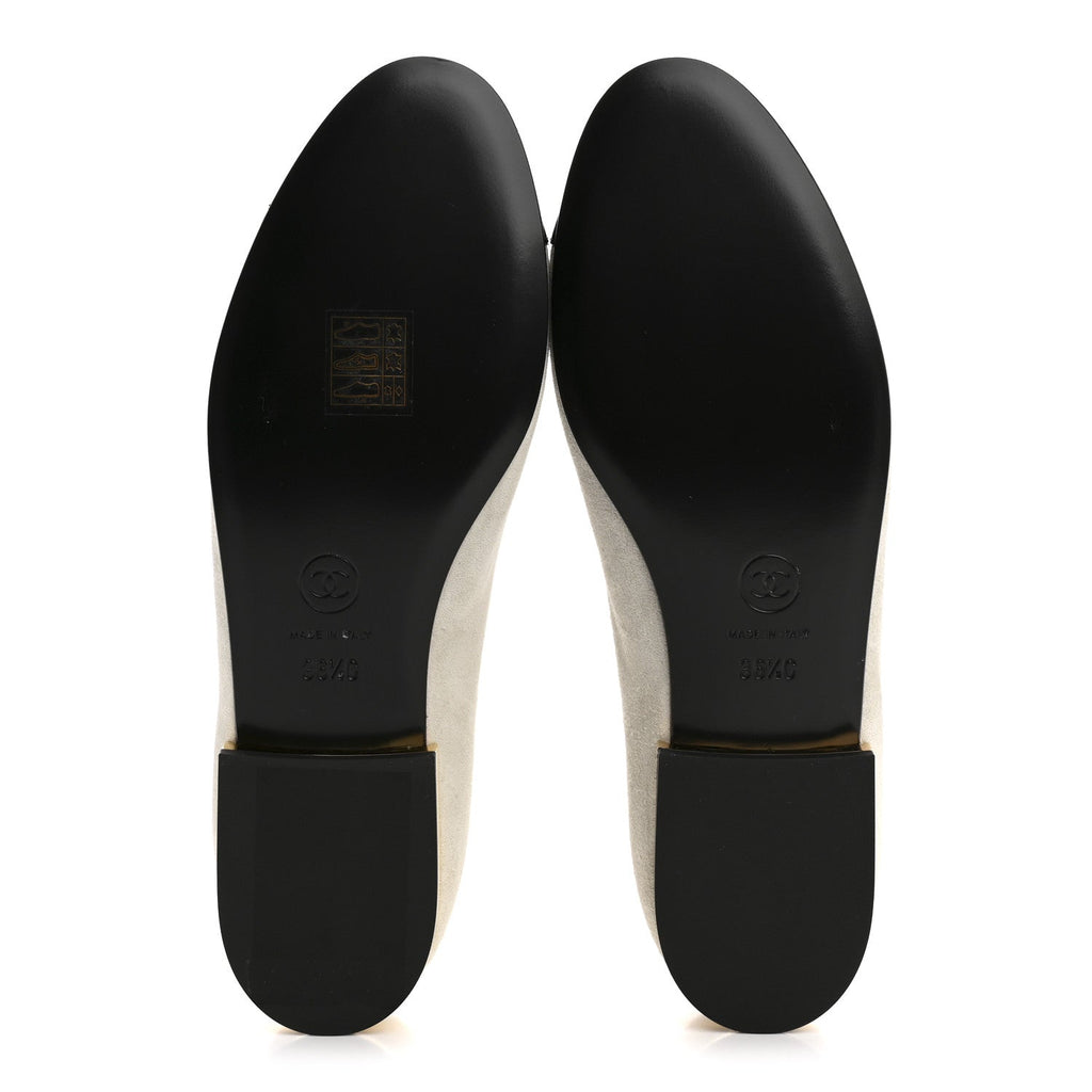 Chanel Suede Calfskin Patent Calfskin Cap Toe CC Mary Jane Flats 36.5 Light Gray Black