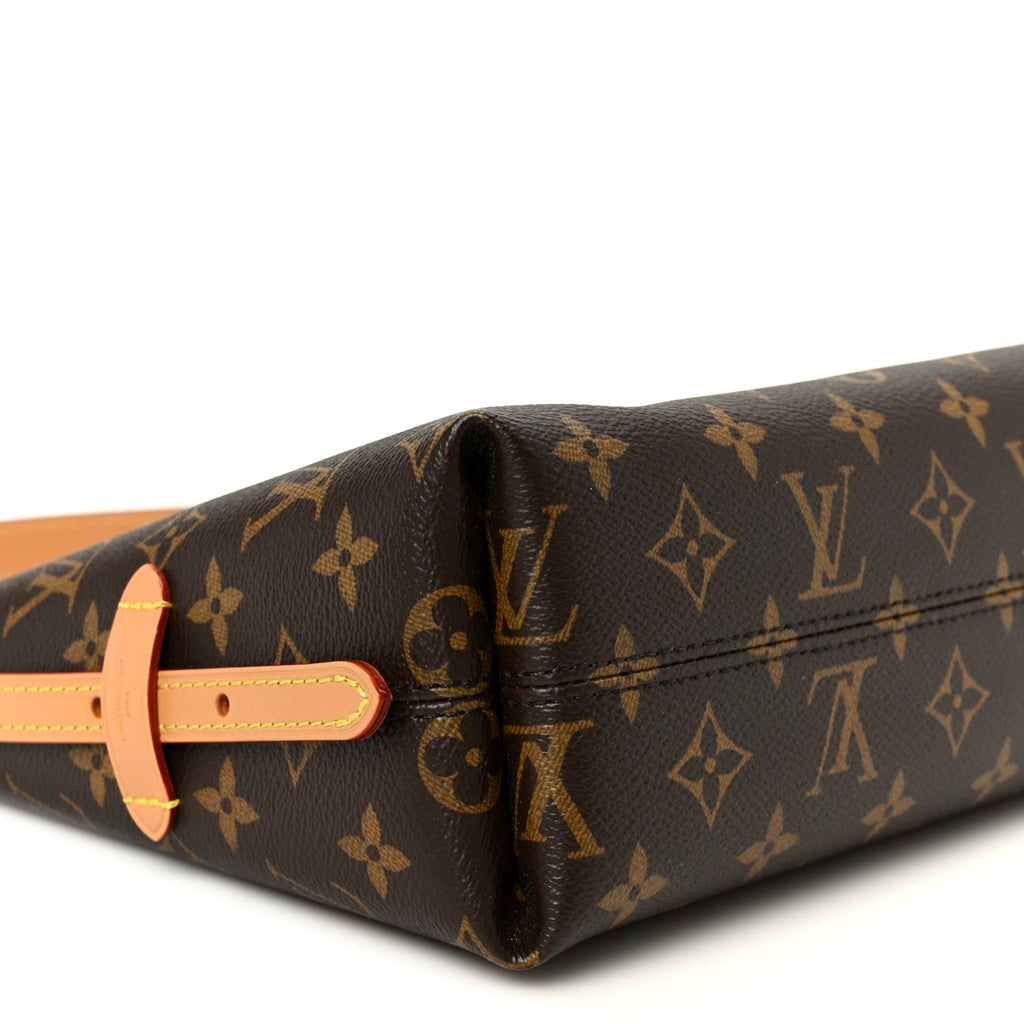 Louis Vuitton Monogram CarryAll East West