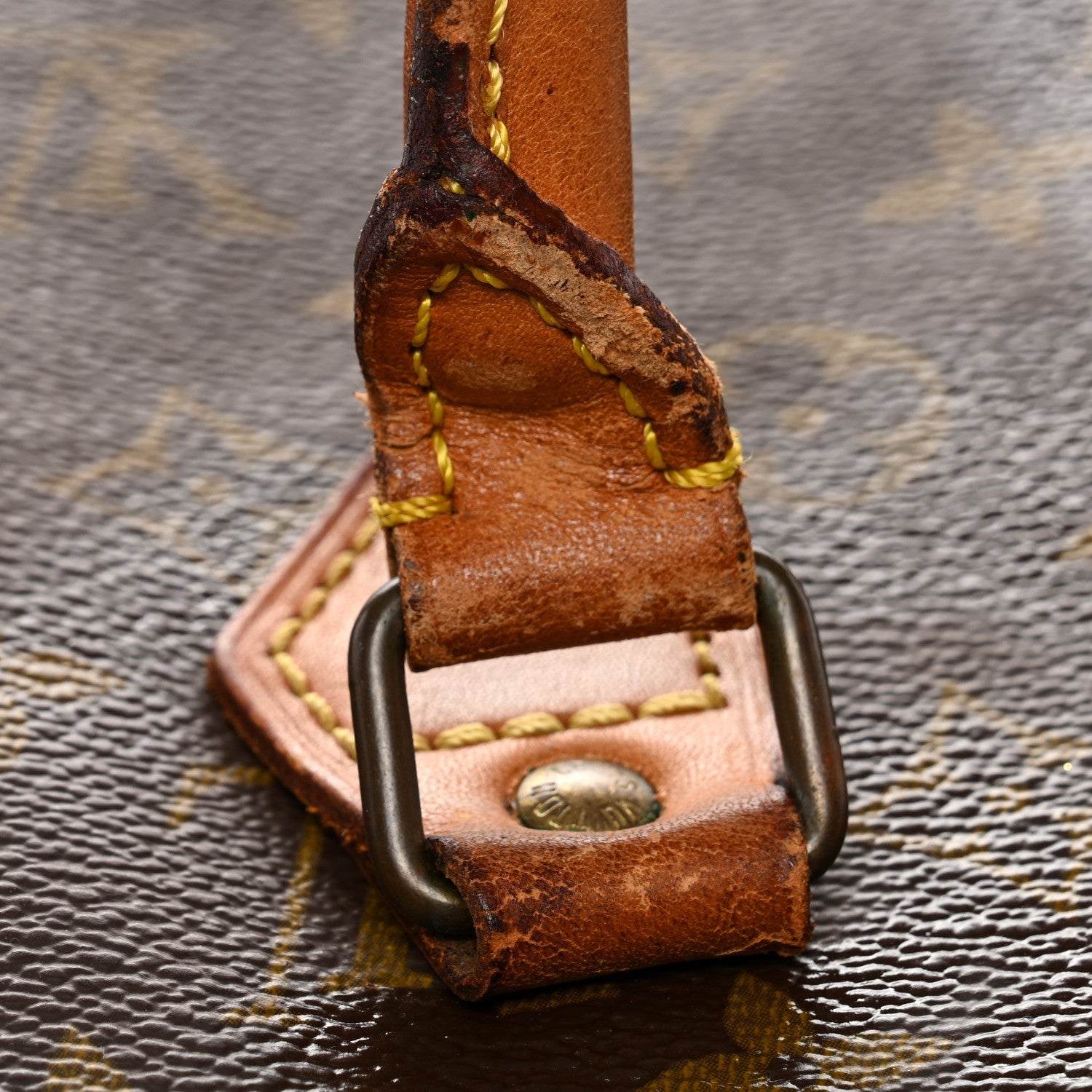 Louis Vuitton Monogram Sac Plat