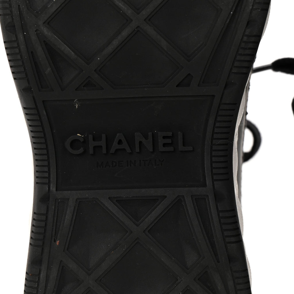 Chanel Velvet Calfskin Mixed Fibers CC Sneakers 36 Black