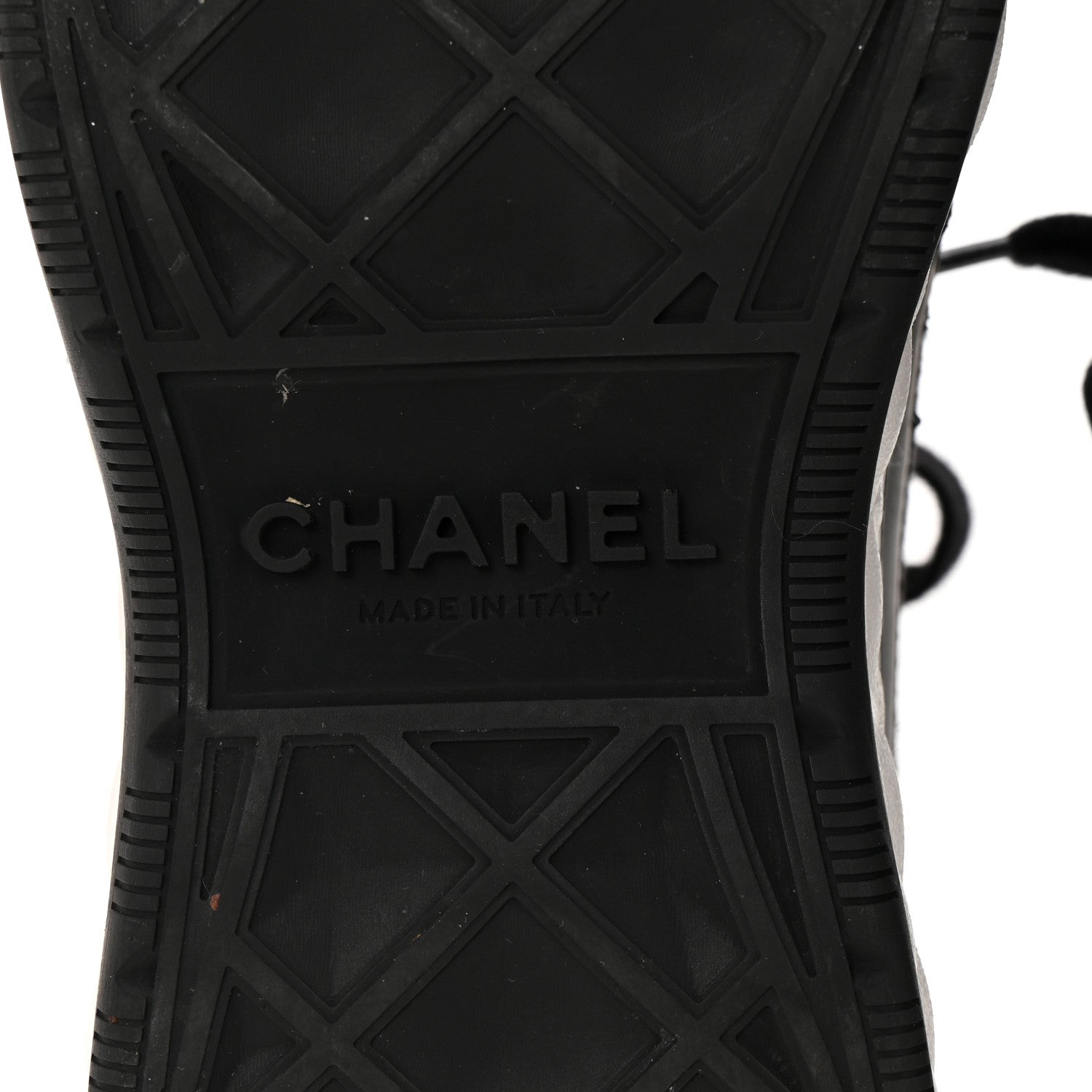Chanel Velvet Calfskin Mixed Fibers CC Sneakers 36 Black