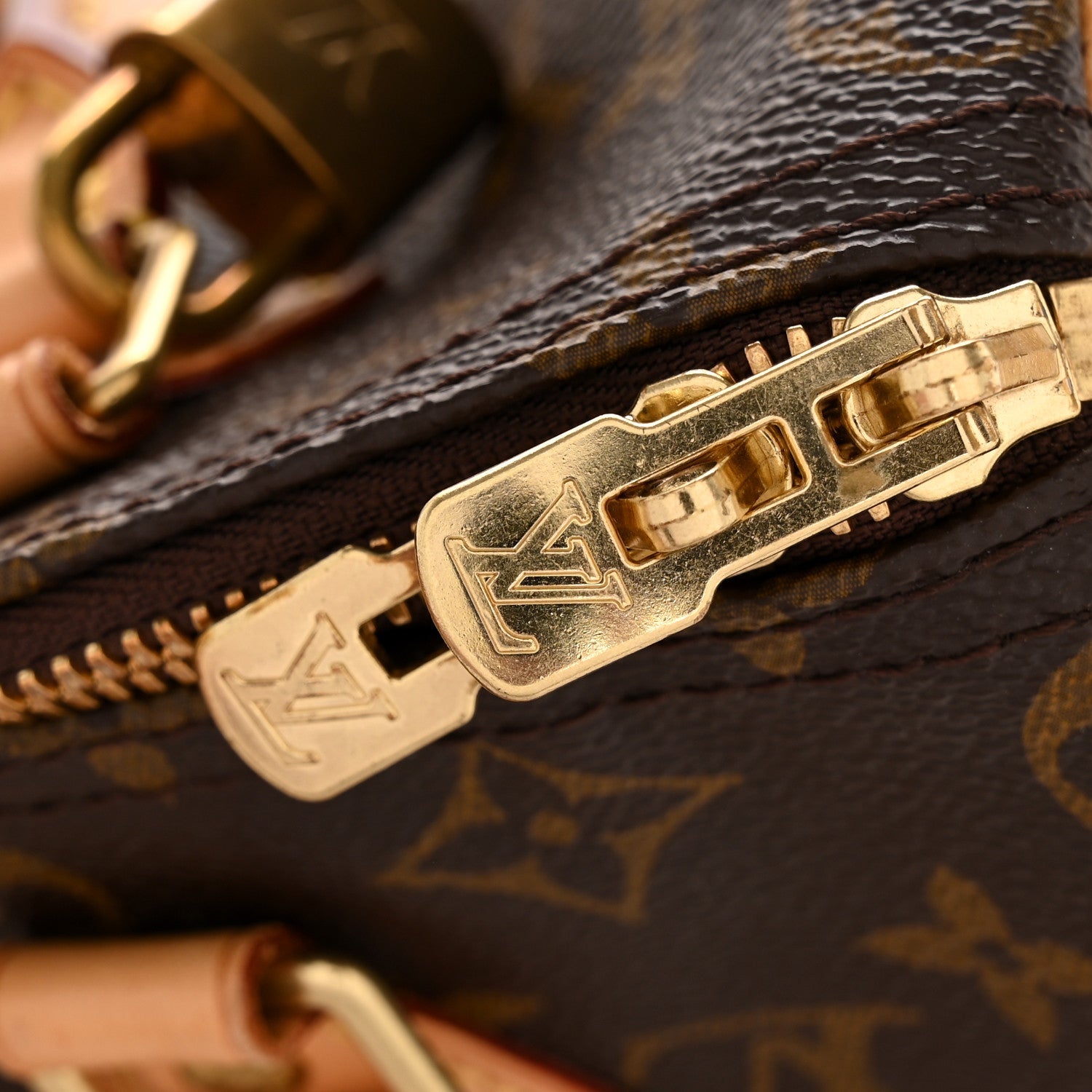 Louis Vuitton Monogram Speedy Bandouliere 25