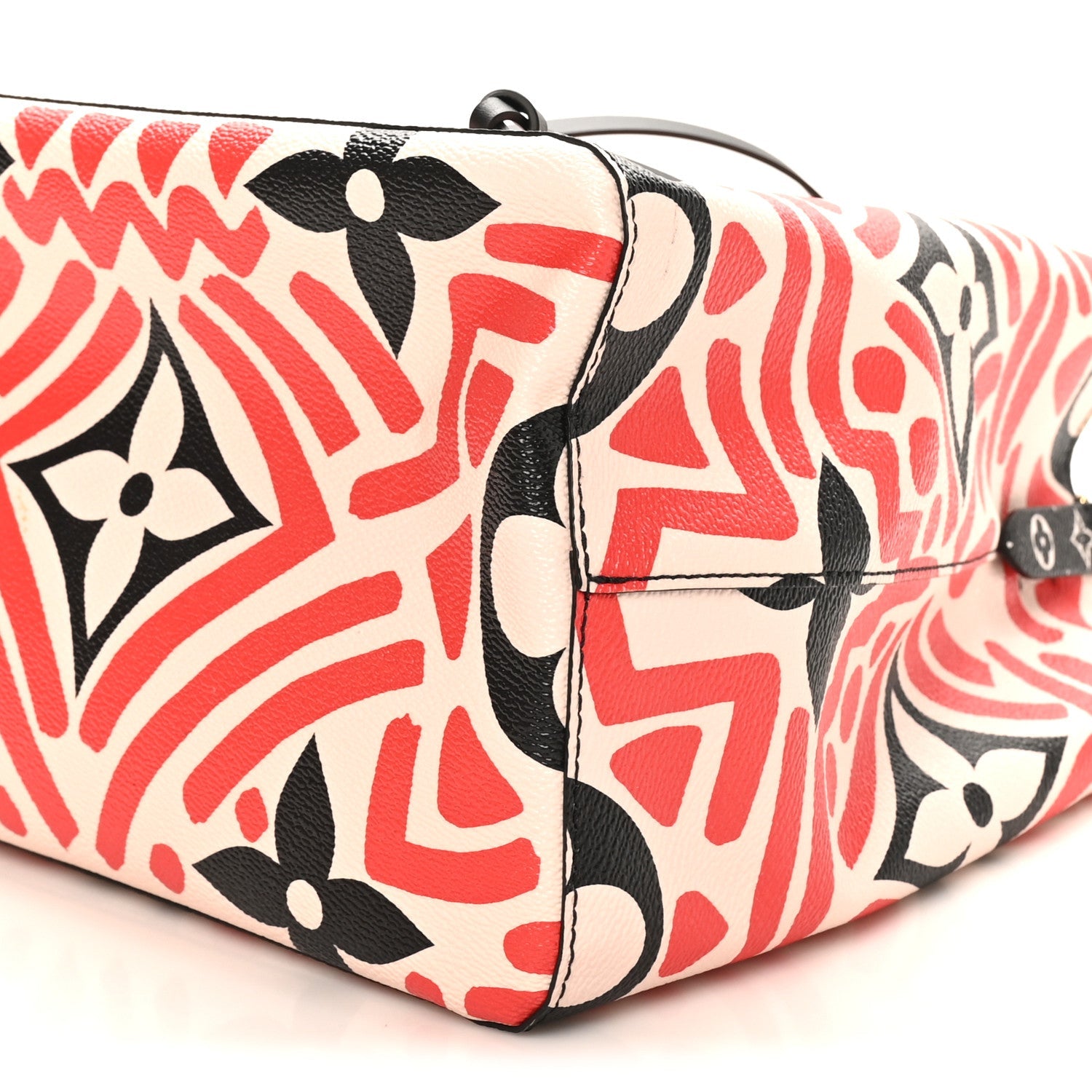 Louis Vuitton Monogram Giant Crafty NeoNoe MM Creme Rouge Black