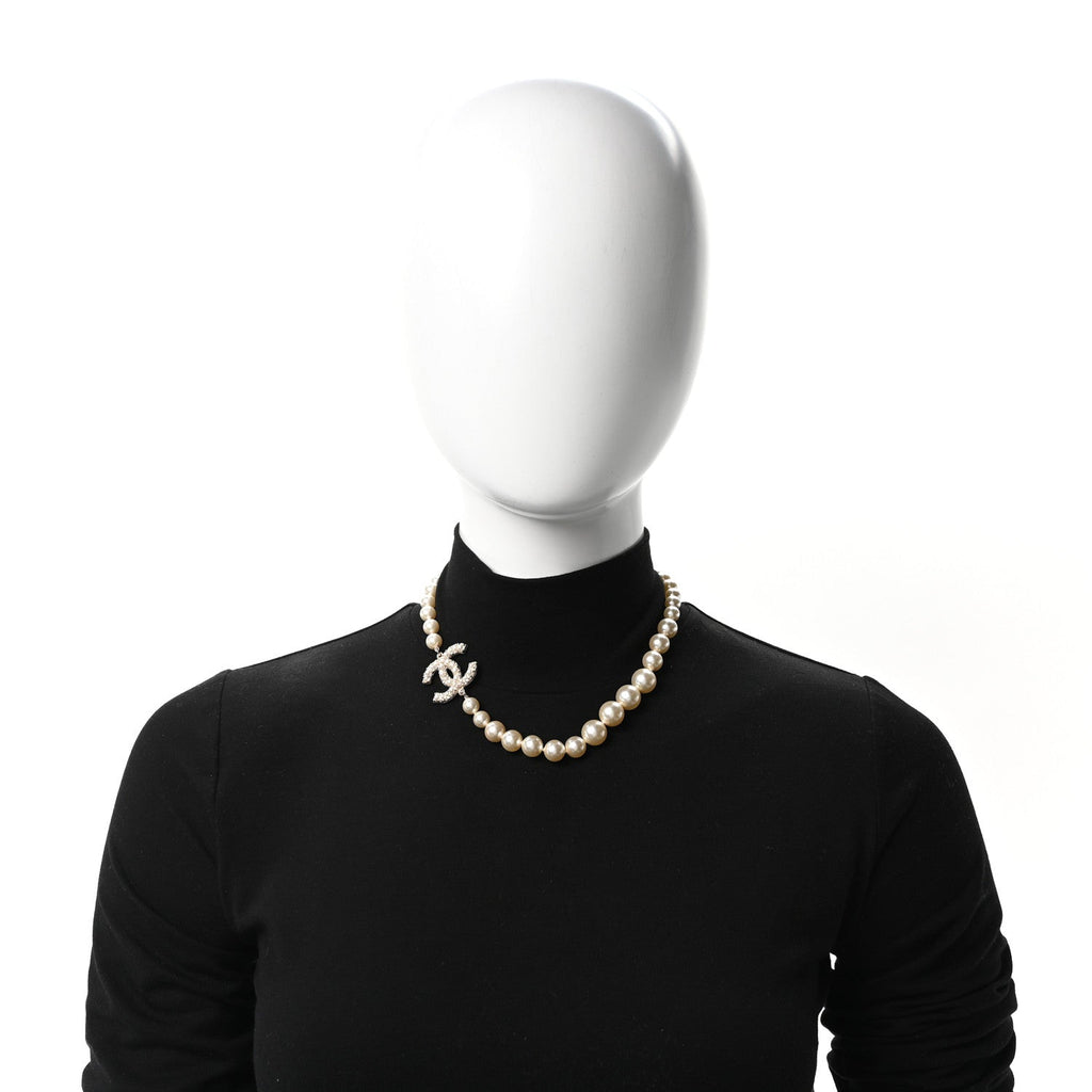 Pearl CC 100th Anniversary Necklace Light Gold