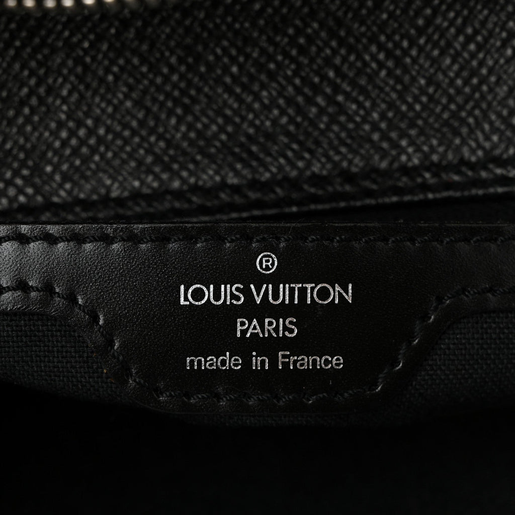 Louis Vuitton Taiga Reporter Messenger Ardoise