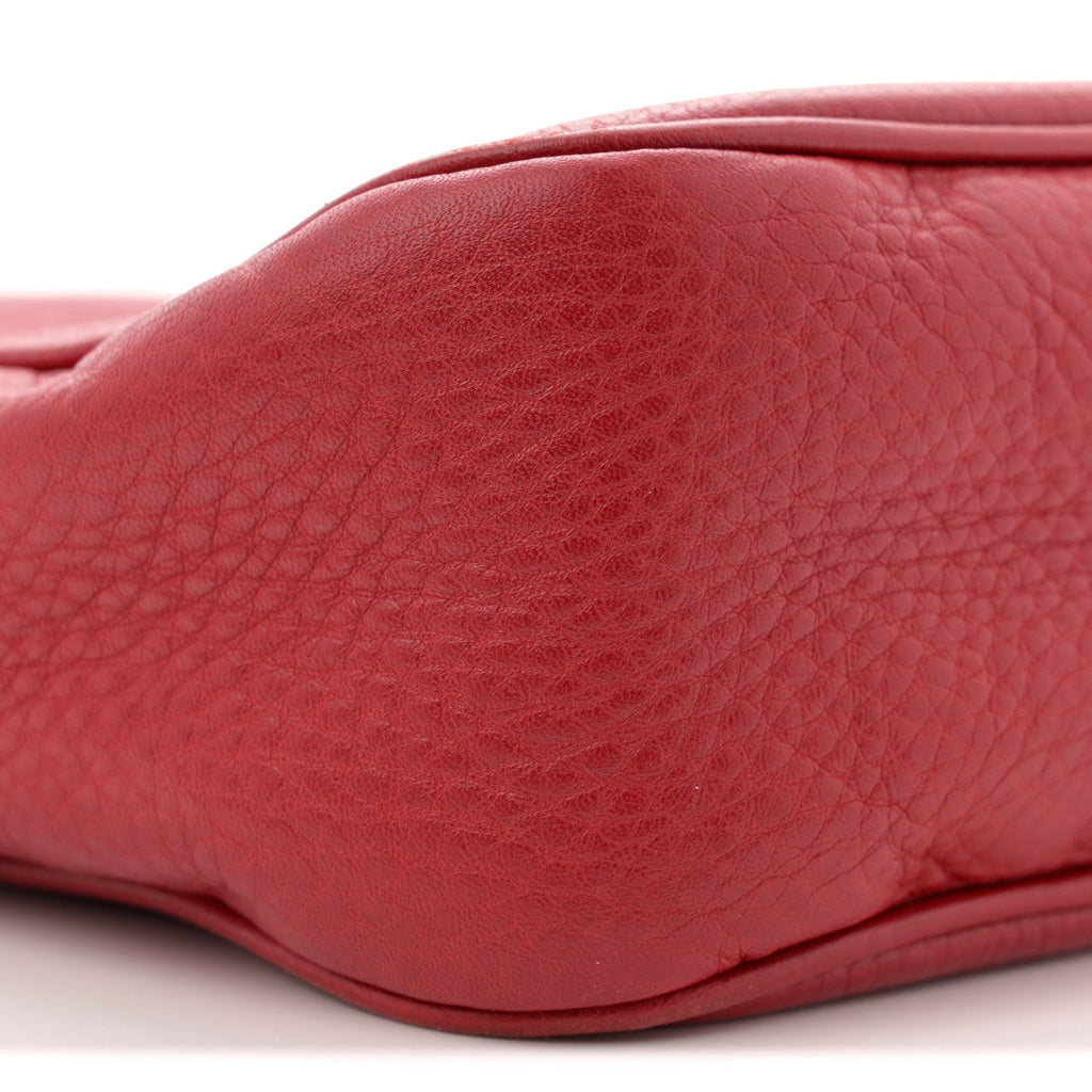 Gucci Pebbled Calfskin Small Soho Disco Bag Vibrant Red
