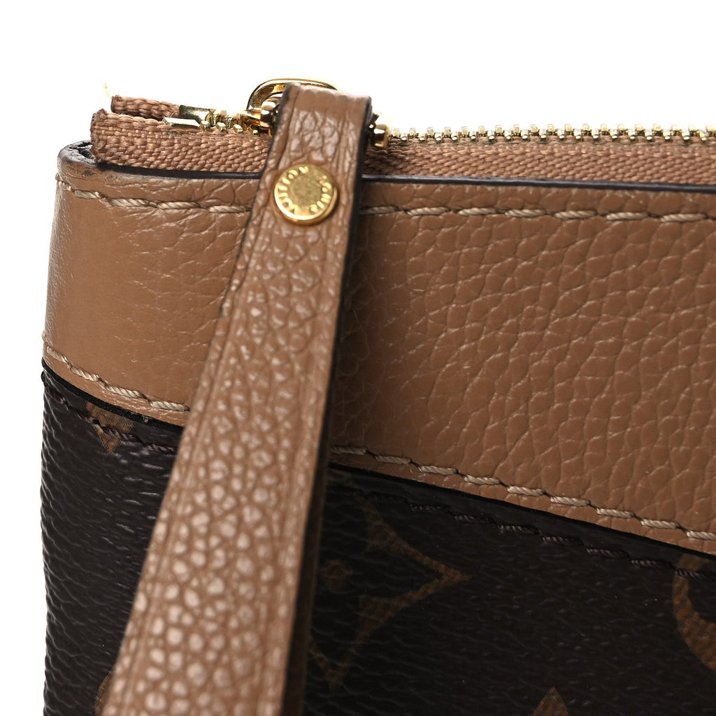 Louis Vuitton Monogram Daily Pouch Sesame