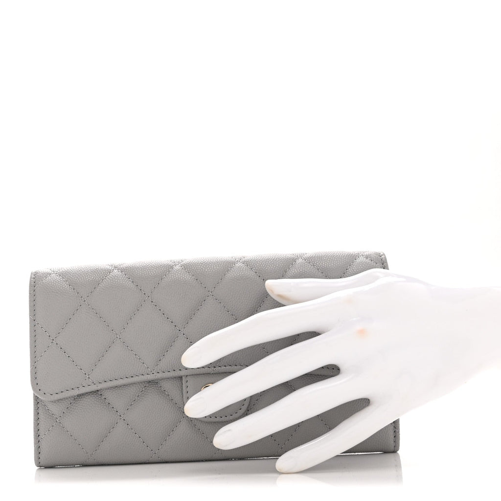 Caviar Quilted Large Gusset Flap Wallet Grey