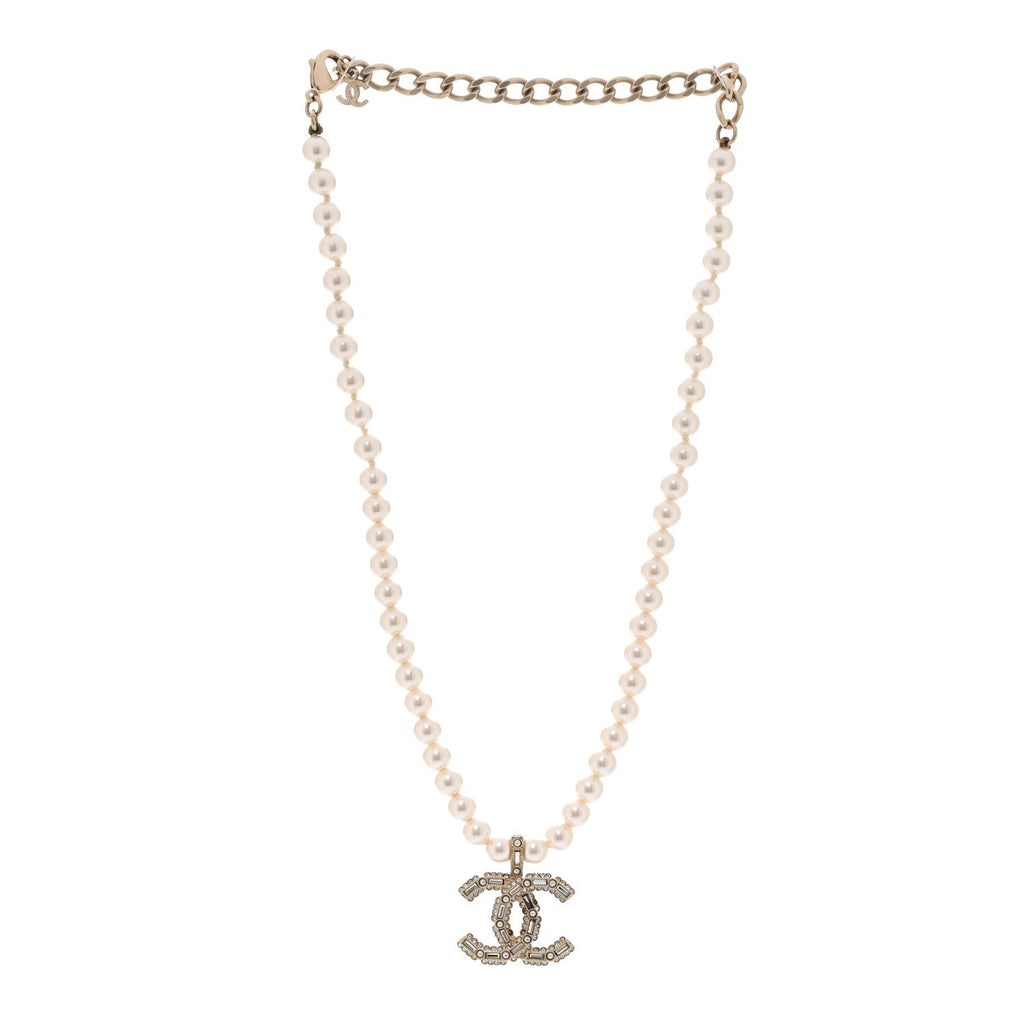 Pearl Crystal Baguette CC Short Necklace Gold