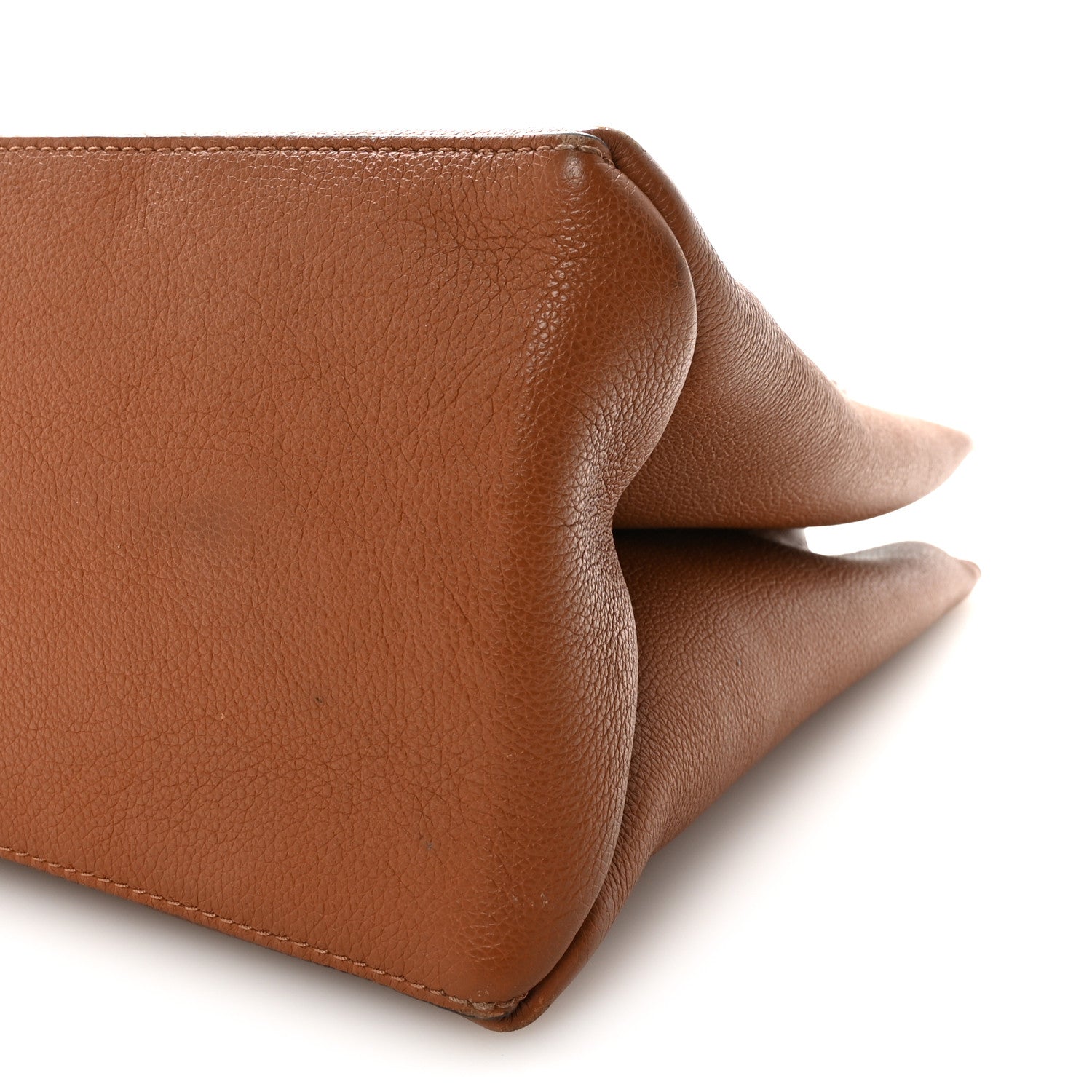 Louis Vuitton Grained Calfskin Lockme Shopper Chataigne