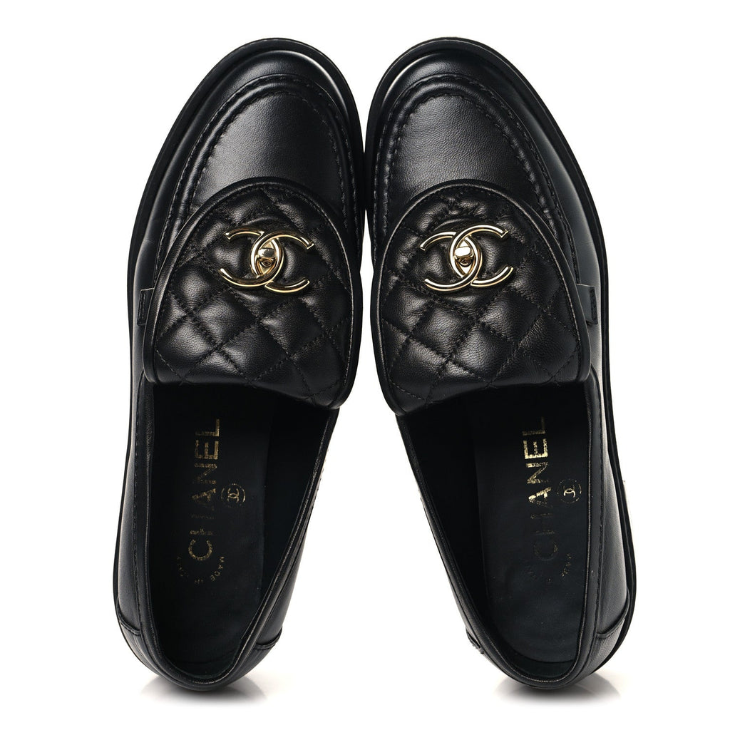 Lambskin Quilted CC Turnlock Loafers 37 Black