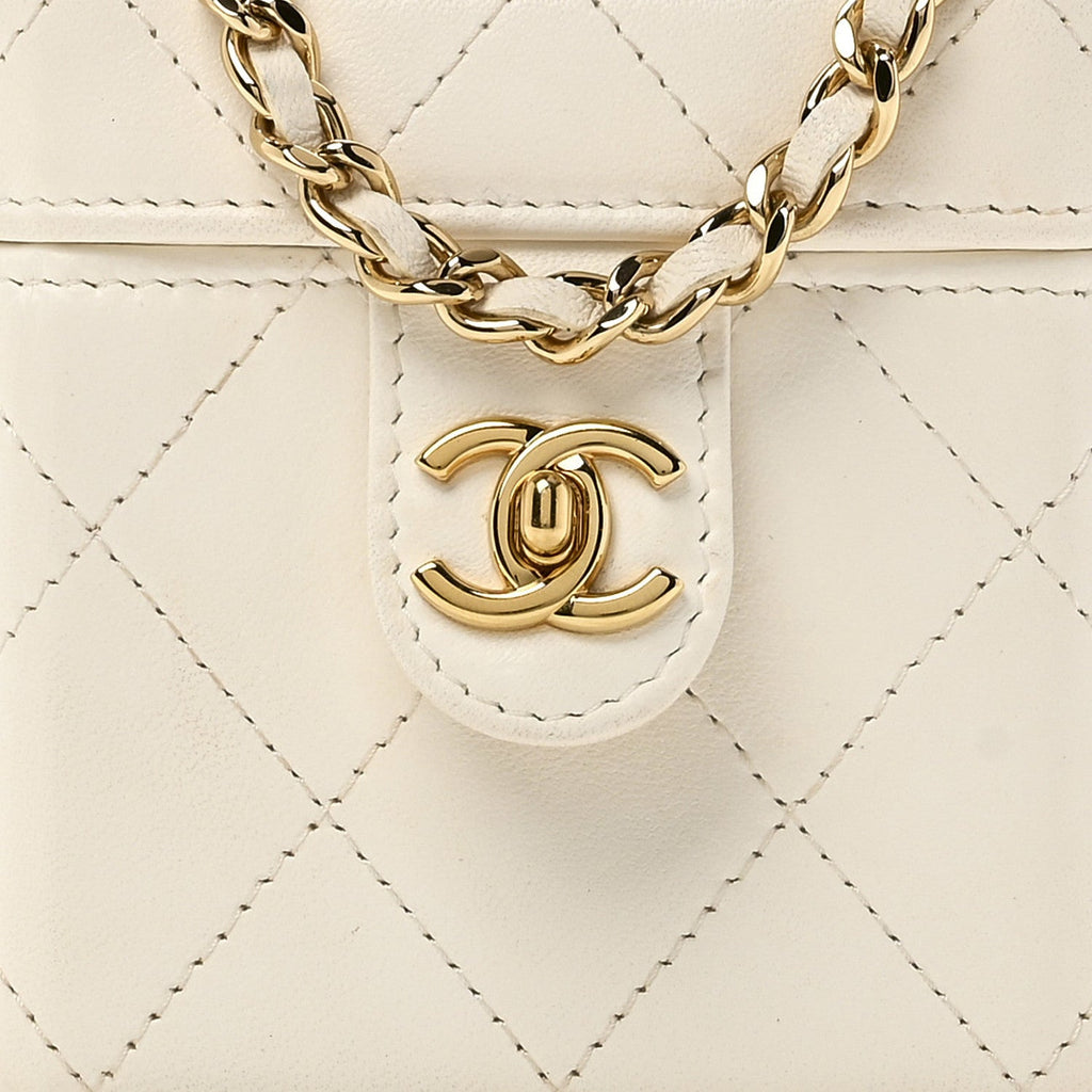 Chanel Lambskin Quilted Vanity Clutch With Chain White