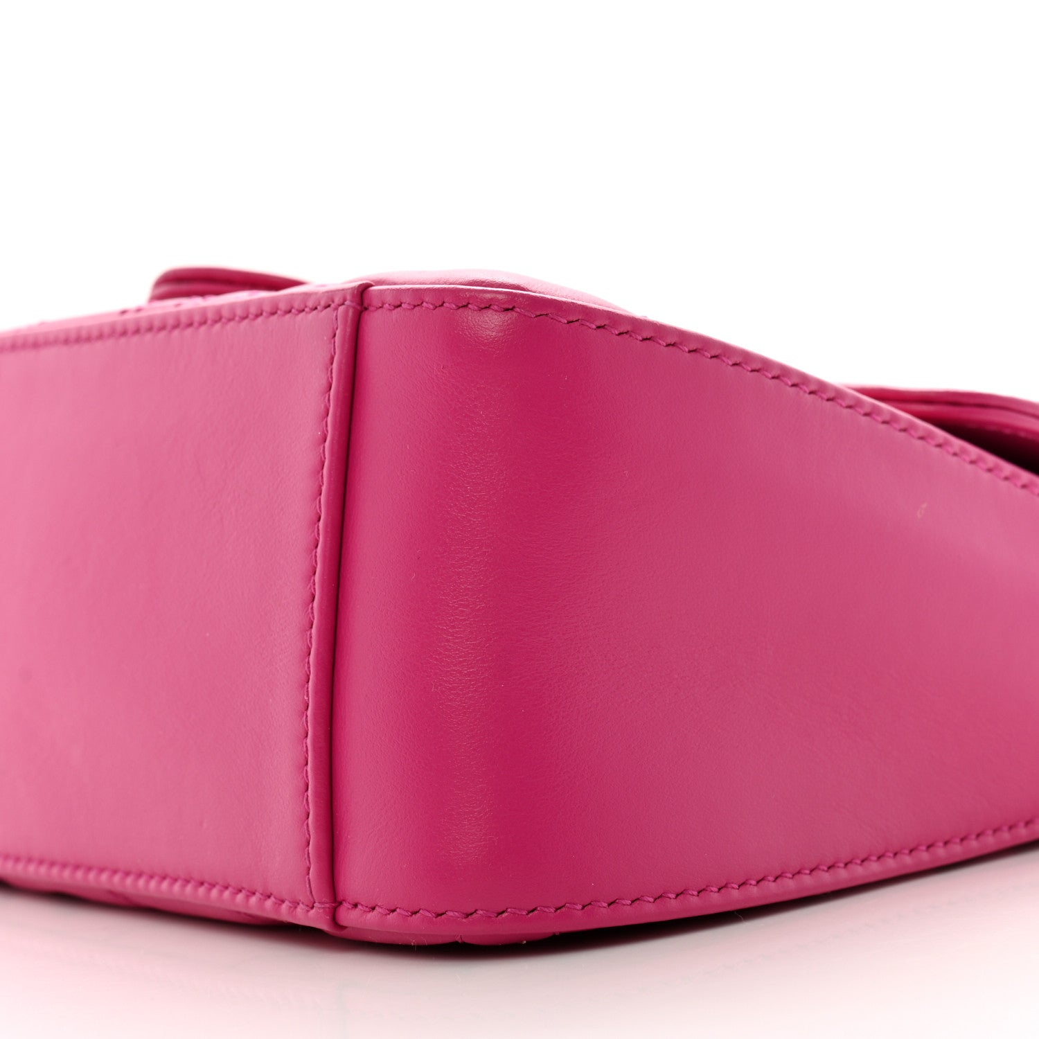 Gucci Calfskin Matelasse Monochrome Mini GG Marmont Top Handle Shoulder Bag Classic Fuxia