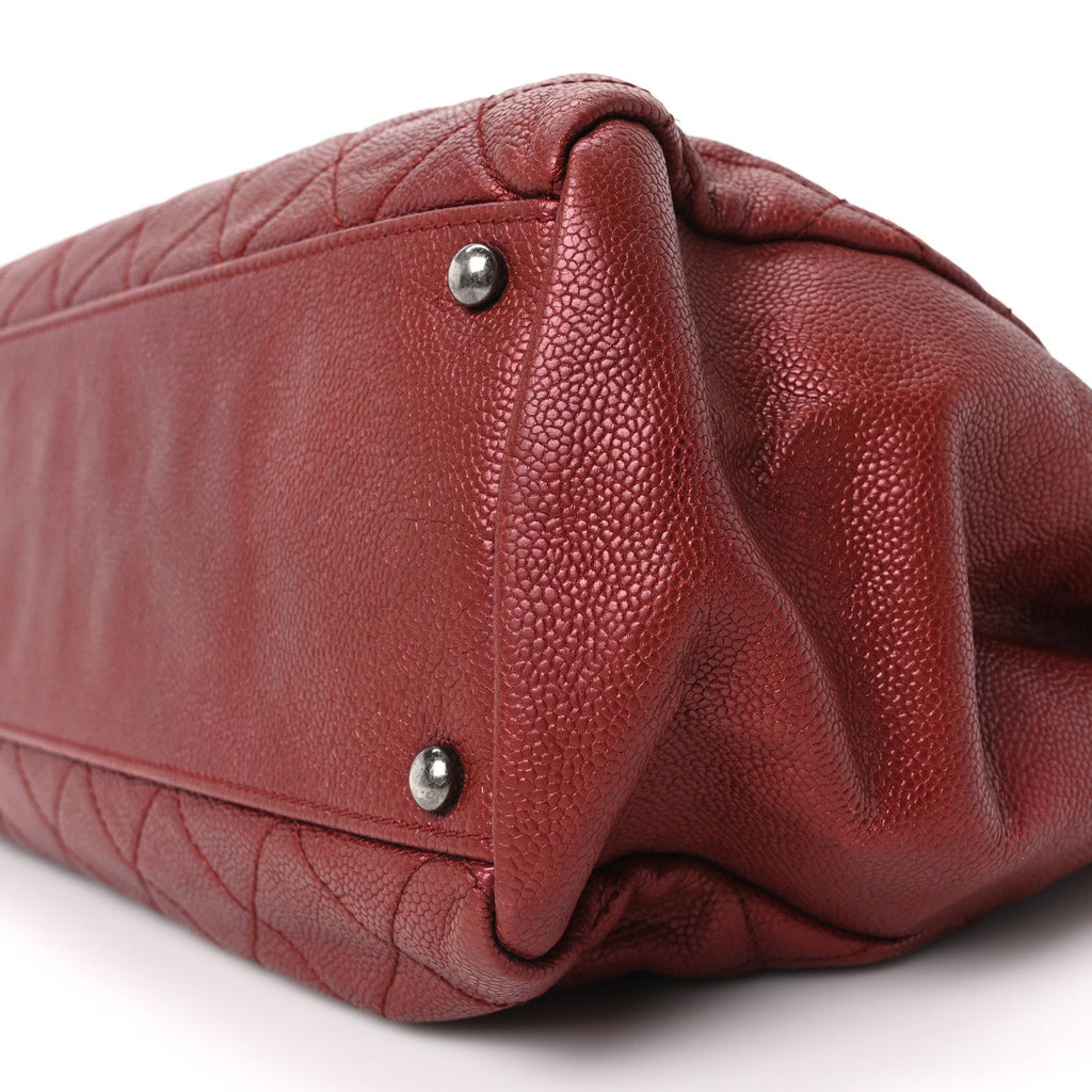Chanel Iridescent Caviar Quilted Tall Chic Shopping Tote Red