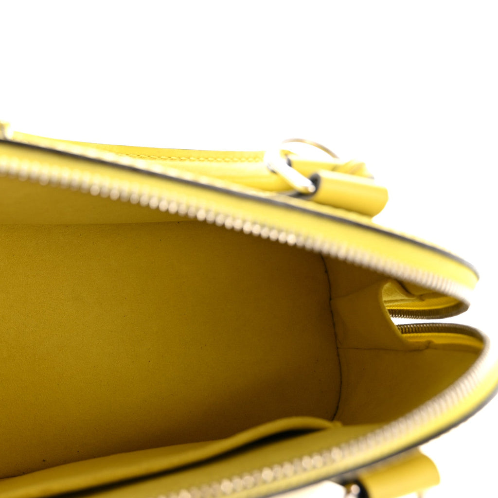 Louis Vuitton Epi Alma BB Pistache
