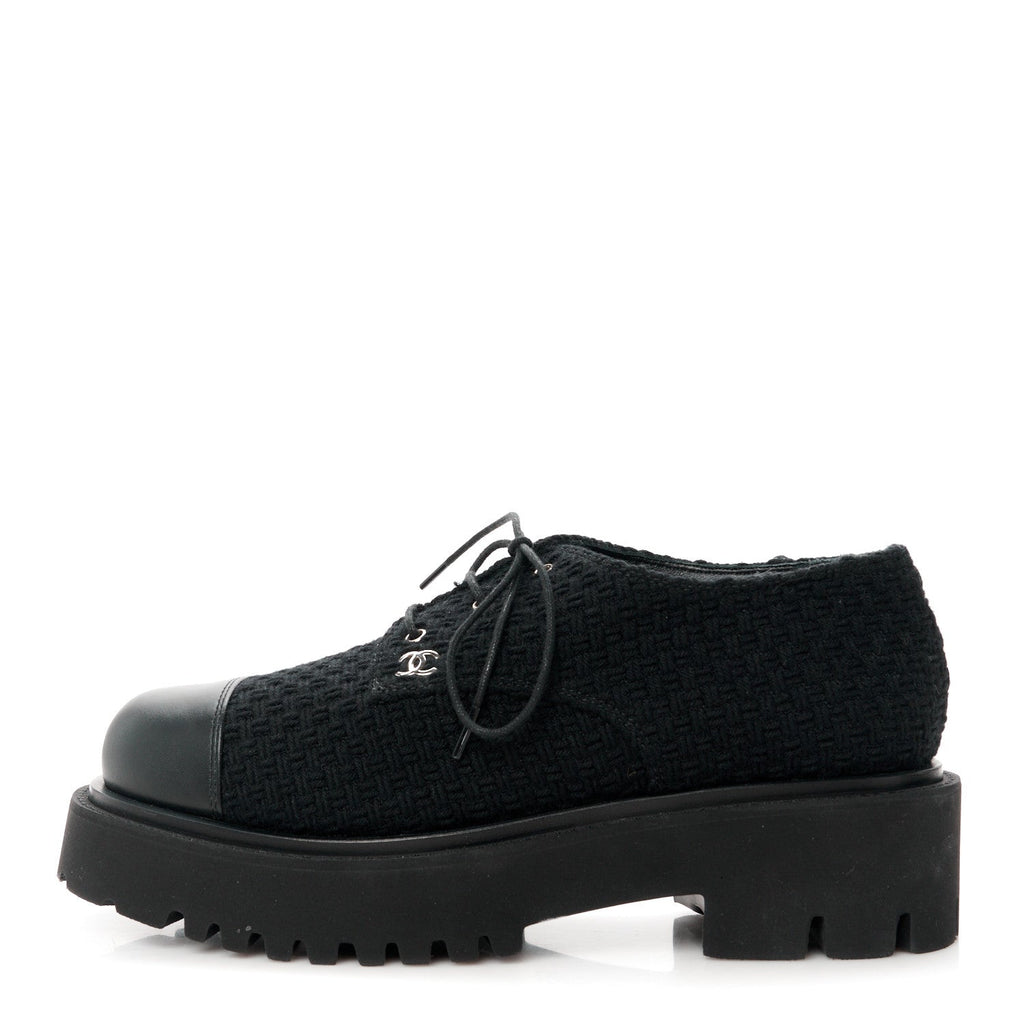 Chanel Wool Tweed Calfskin Lace-Up Loafers 38.5 Black