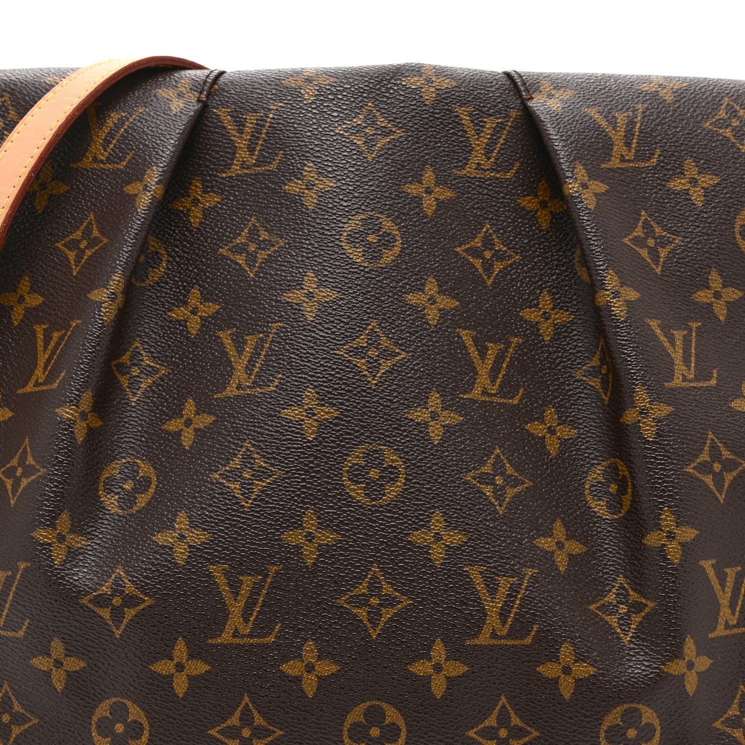 Louis Vuitton Monogram Menilmontant MM