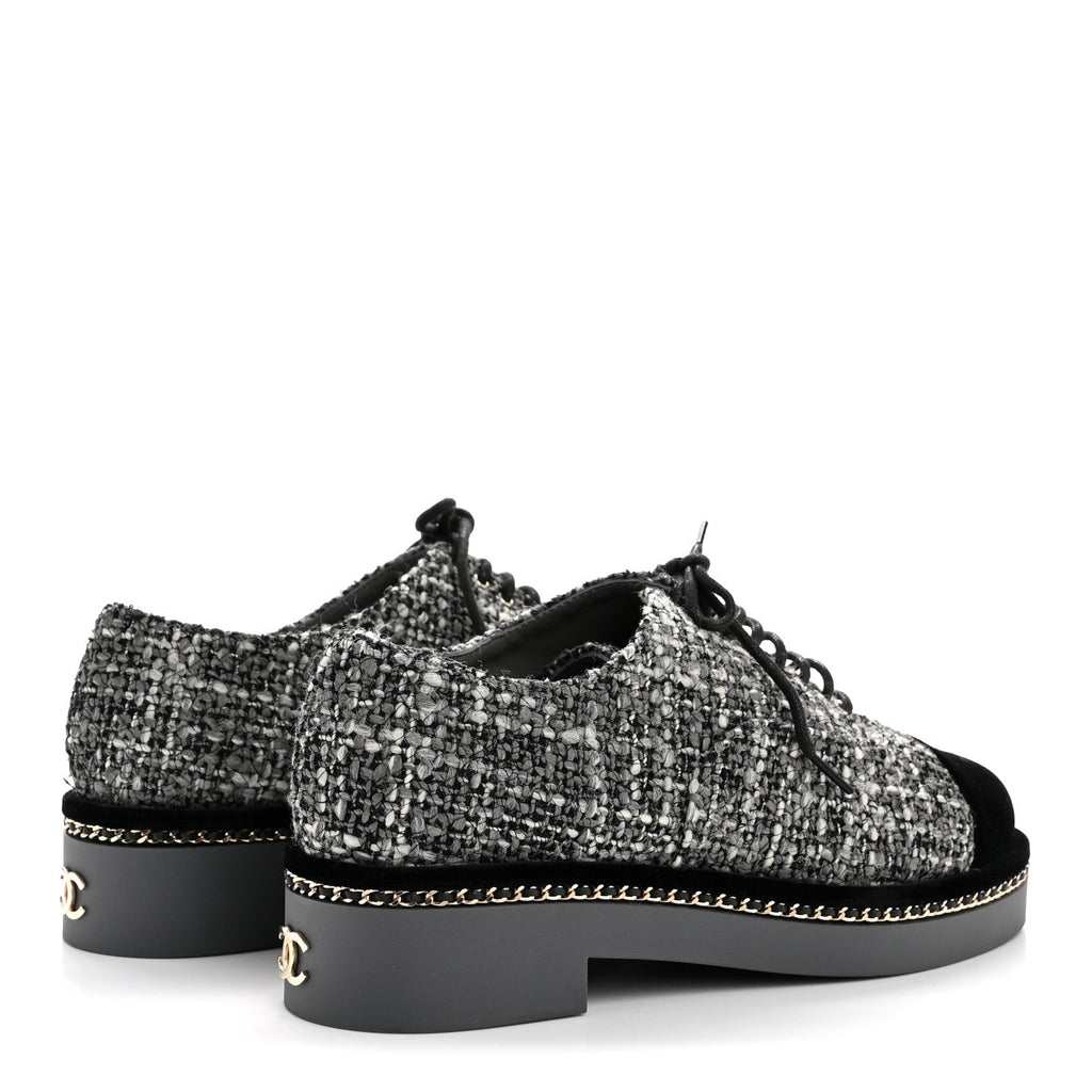 Chanel Tweed Suede CC Lace Up Oxfords 38.5 Grey Black