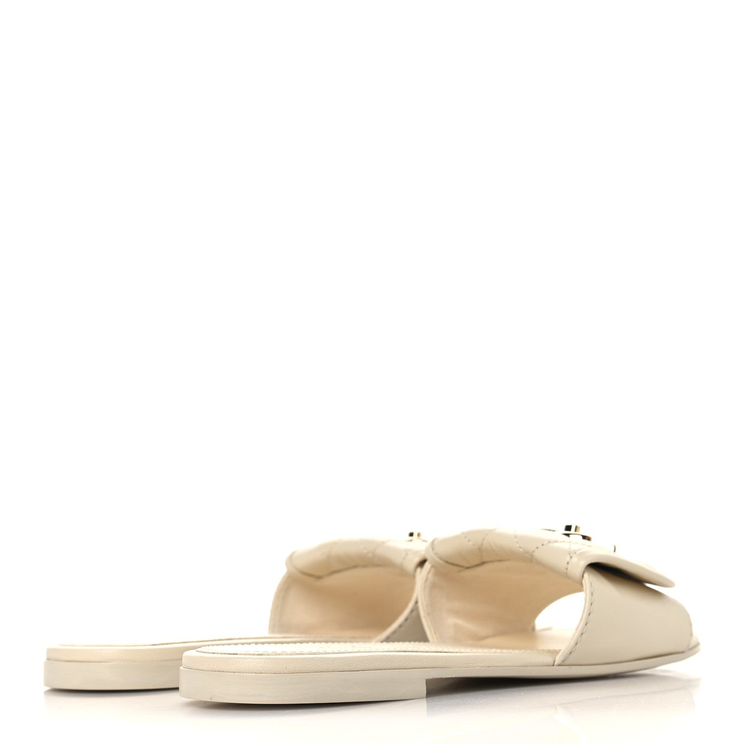 Lambskin Quilted Turnlock Flat Mules 35.5 Ivory