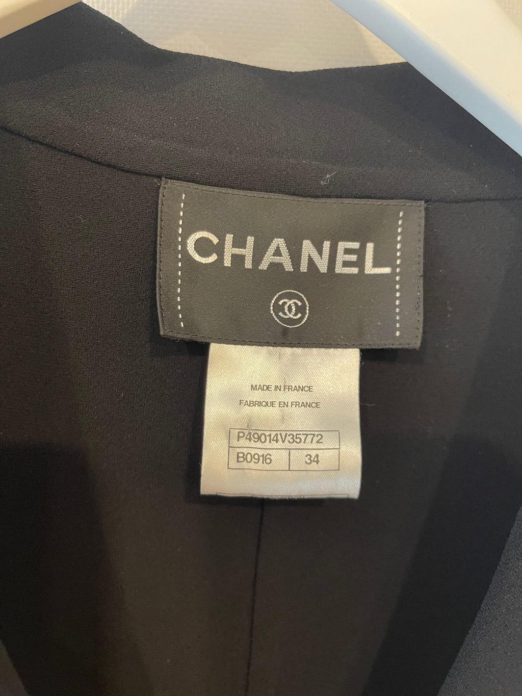 Chanel 14S Pale Grey and Black Trim Jacket with Belt and CC Button Details Size FR 34 (UK 6) RRP £3,250