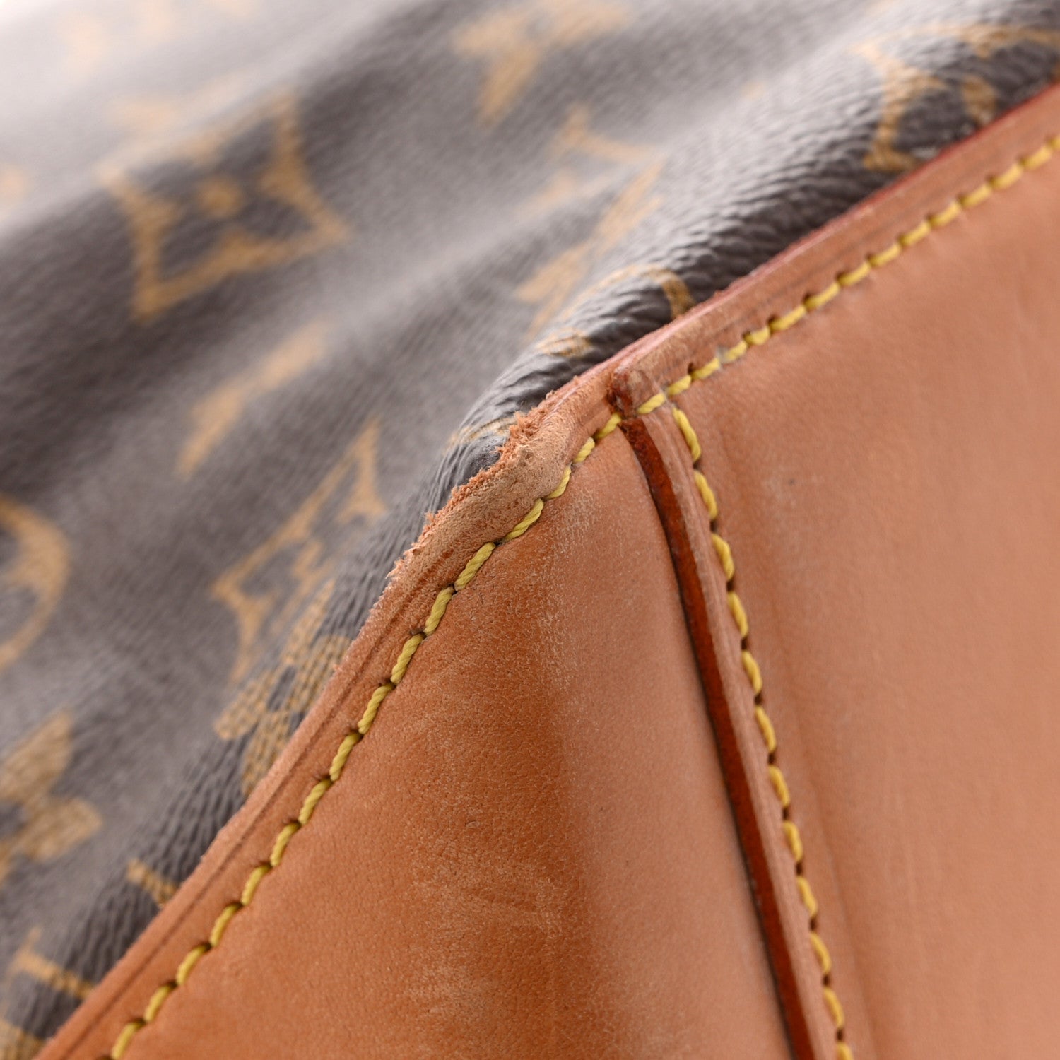 Louis Vuitton Monogram Cabas Mezzo