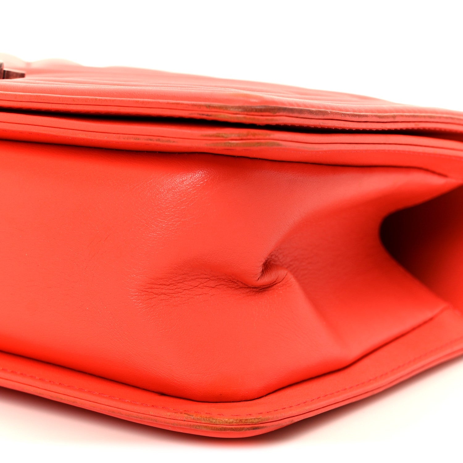 Chanel Lambskin Chevron Quilted Medium Boy Flap Red