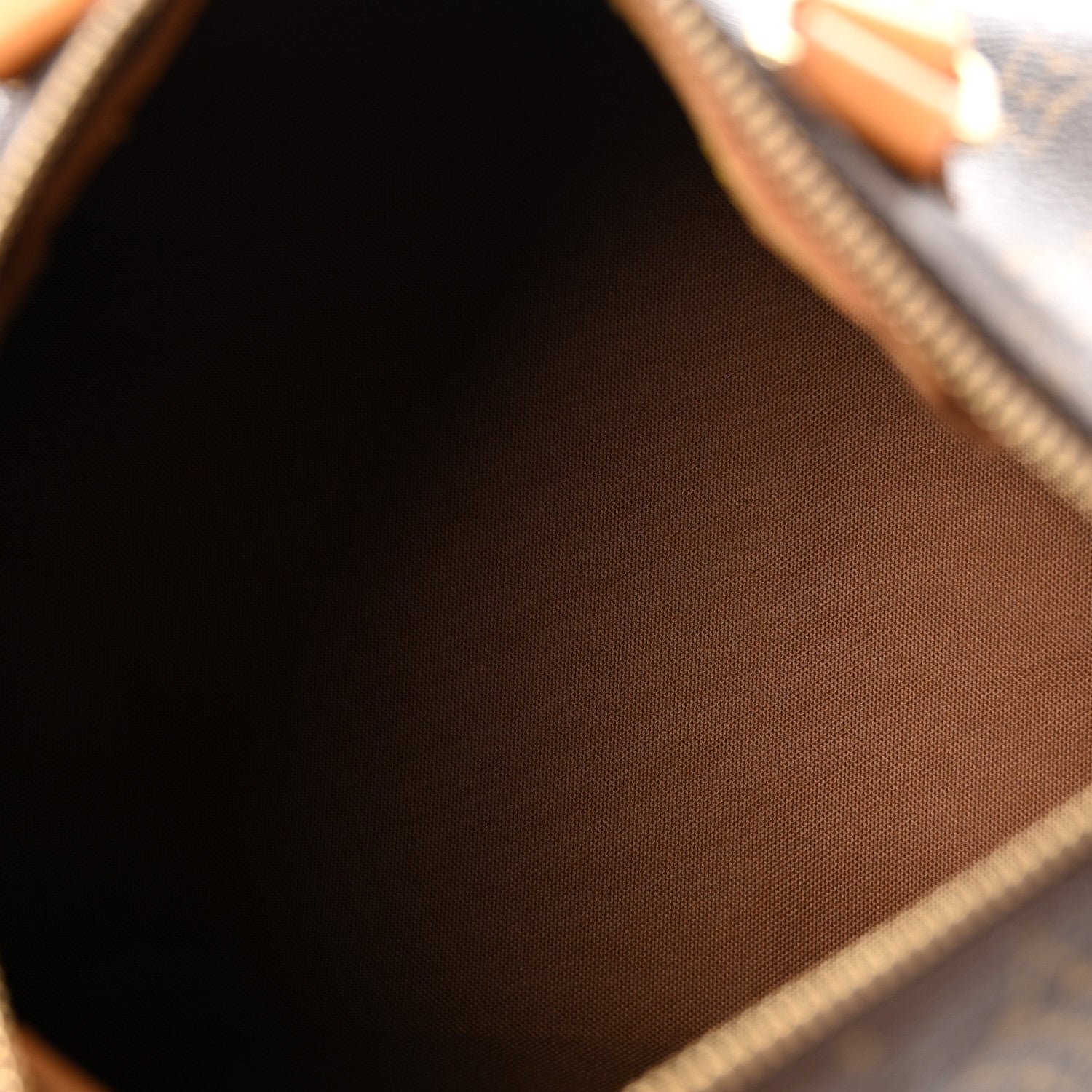 Louis Vuitton Monogram Speedy 25
