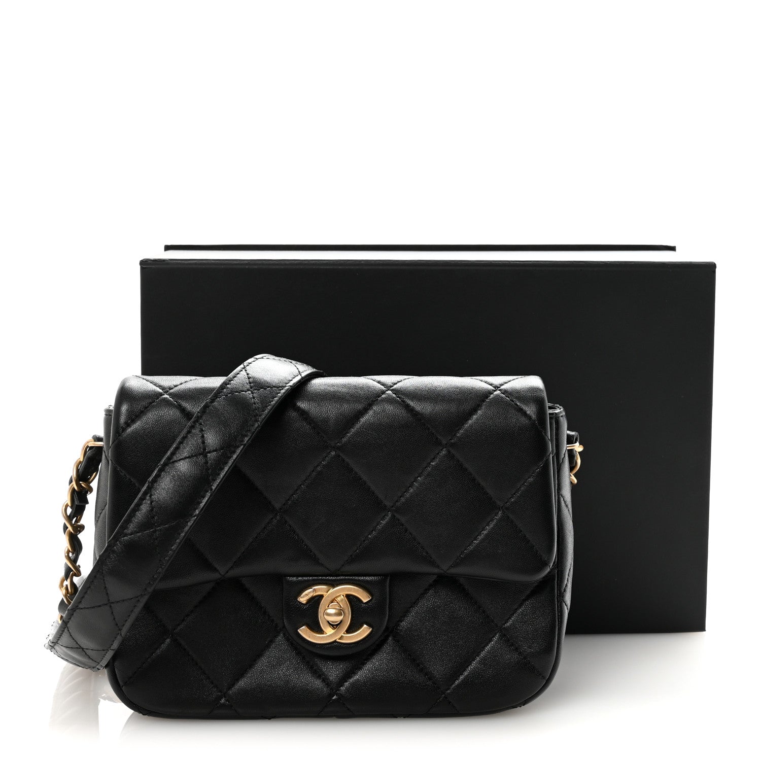 Chanel Lambskin Quilted Small CC Links Flap Black