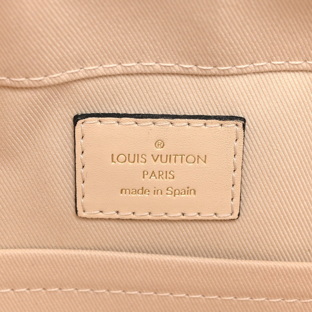 Louis Vuitton Monogram Saintonge Creme