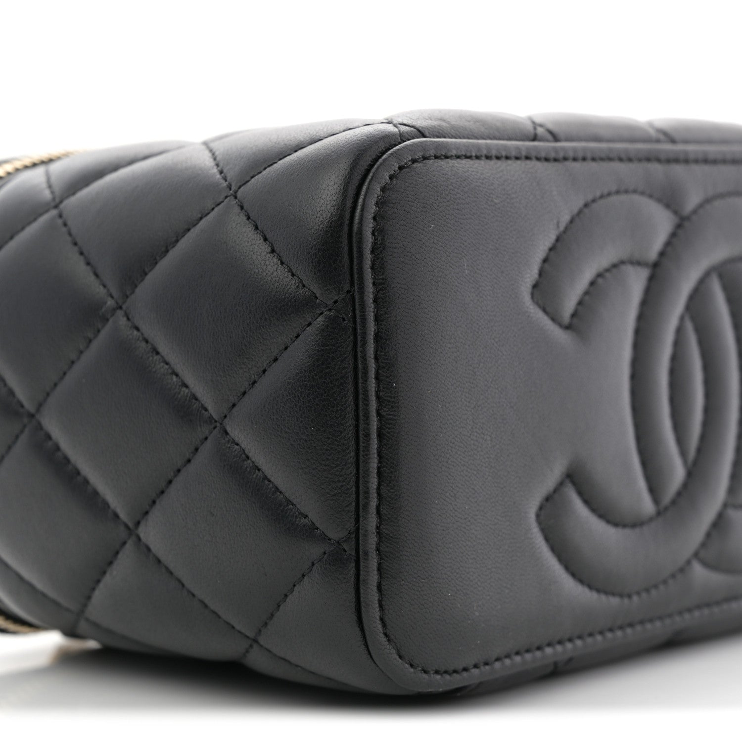Chanel Lambskin Quilted Pick Me Up Vanity Case Black