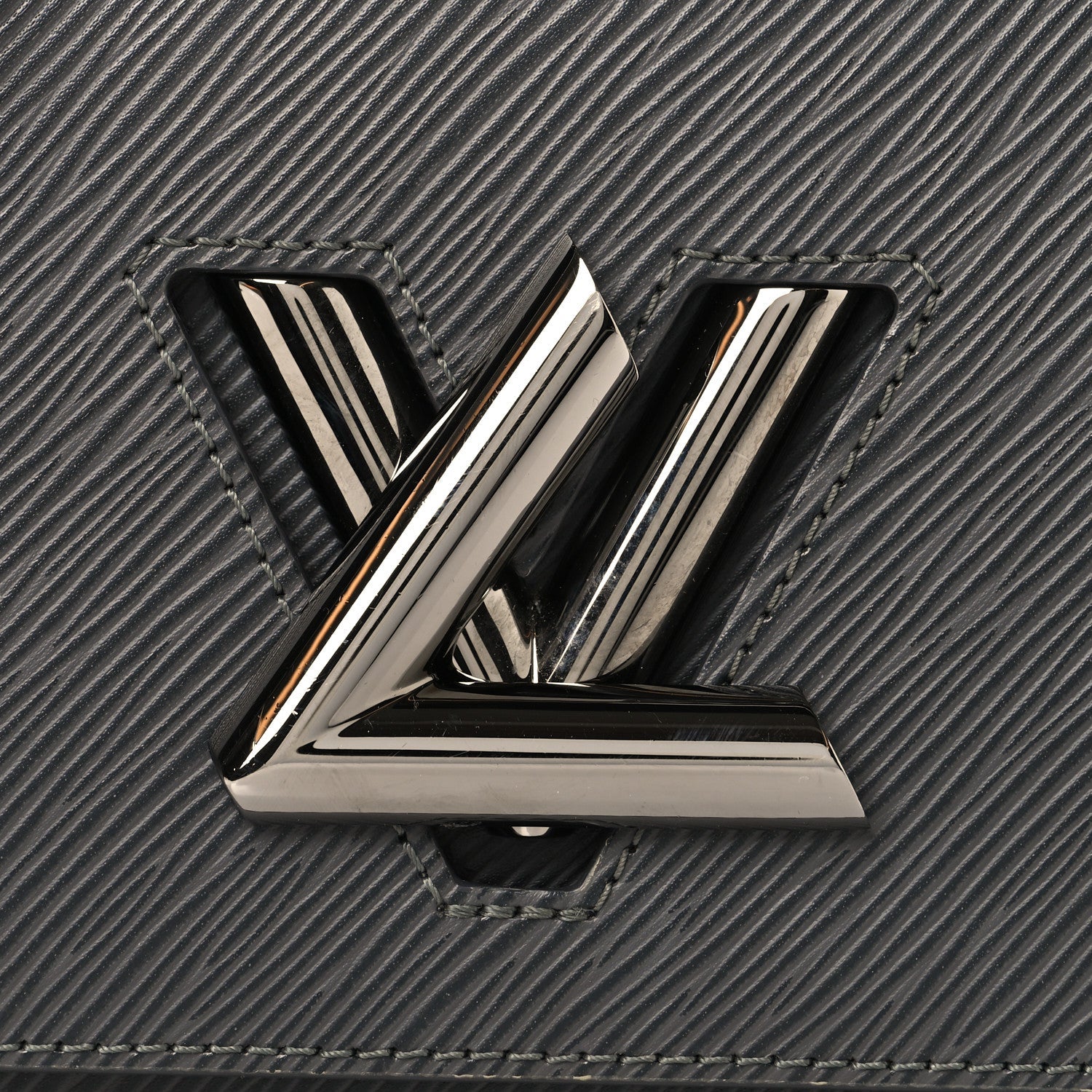 Louis Vuitton Epi Twist Shoulder Bag MM Etain