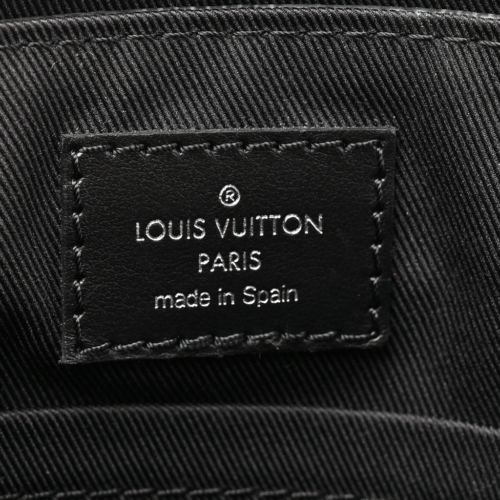 Louis Vuitton Damier Graphite District PM NM