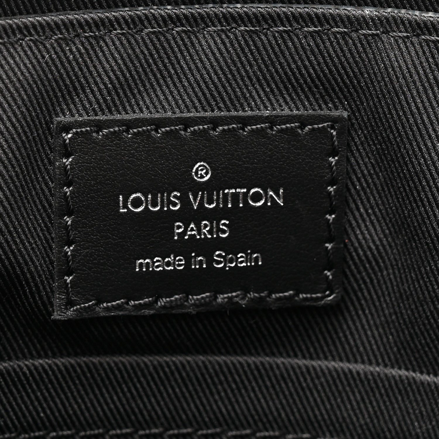 Louis Vuitton Damier Graphite District PM NM