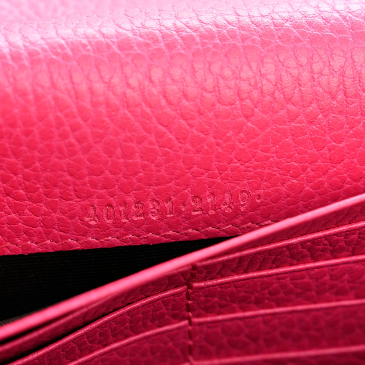 Gucci Dollar Calfskin Crystal Mini Dionysus Chain Wallet Box Pink