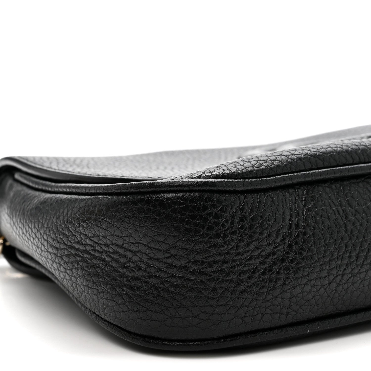 Gucci Pebbled Calfskin Medium Soho Flap Crossbody Black