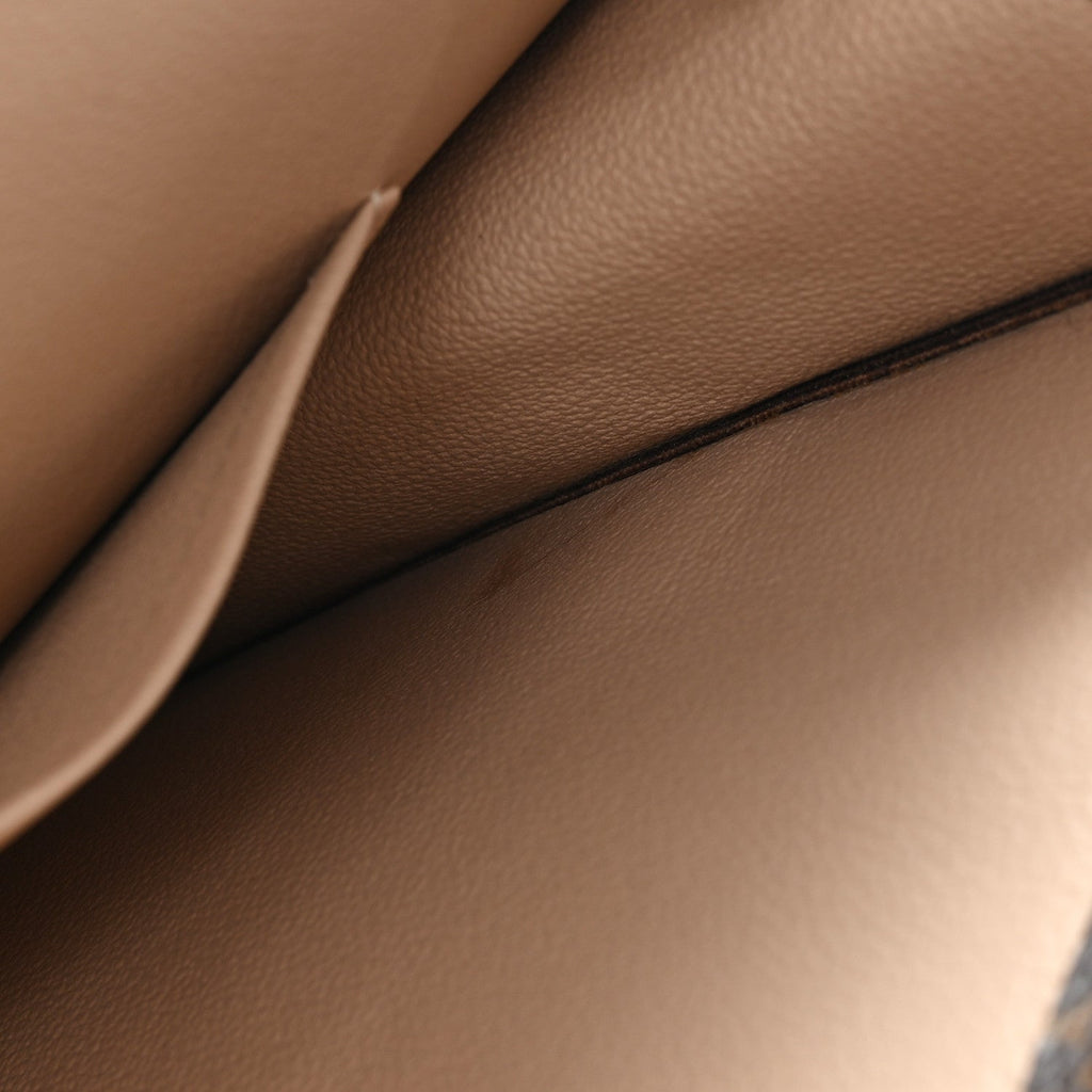 Louis Vuitton Monogram Sac Plat