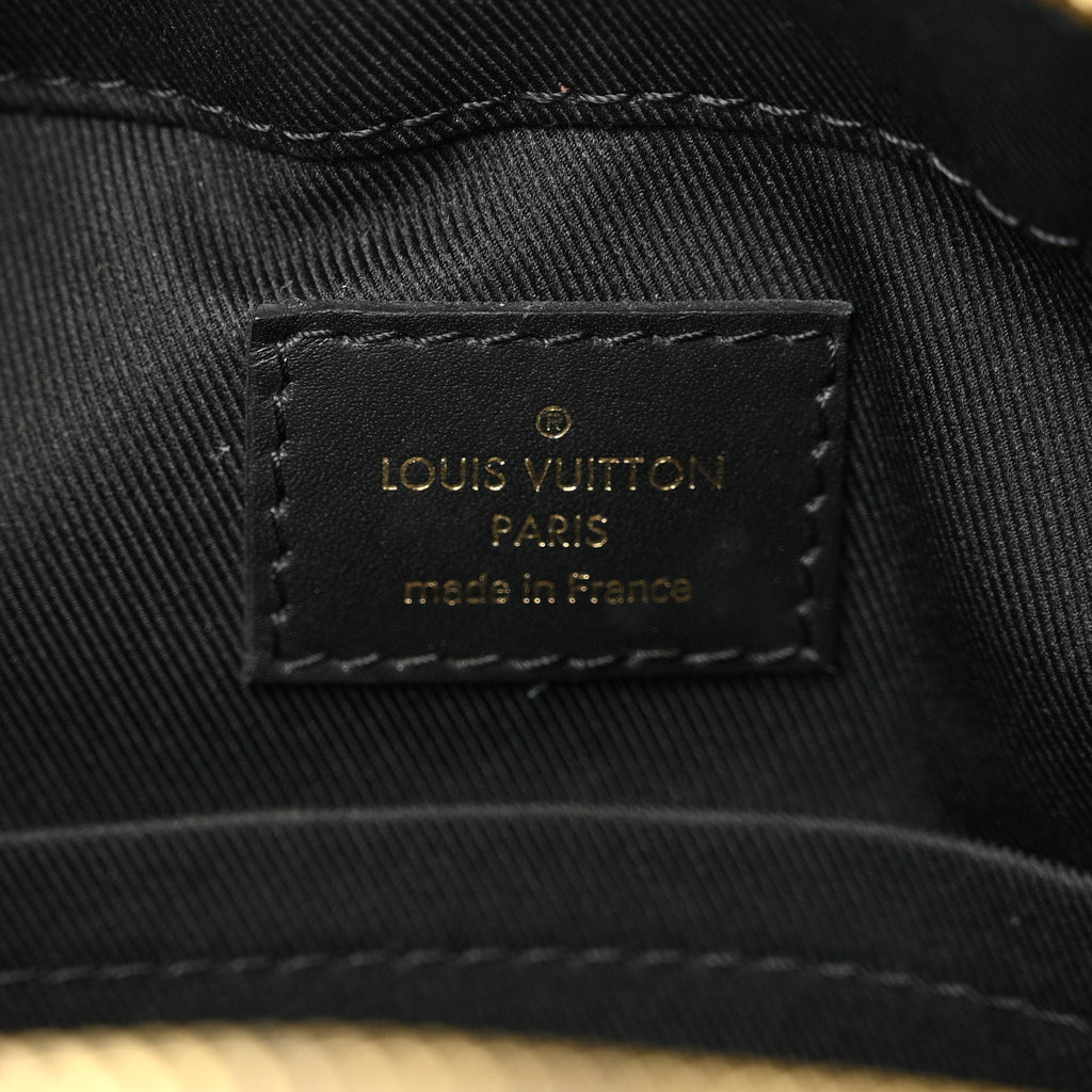 Louis Vuitton Monogram Saintonge Black