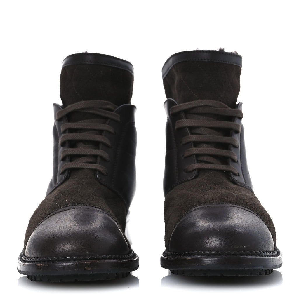 Chanel Suede Calfskin Shearling Cap Toe CC Short Boots 39 Brown